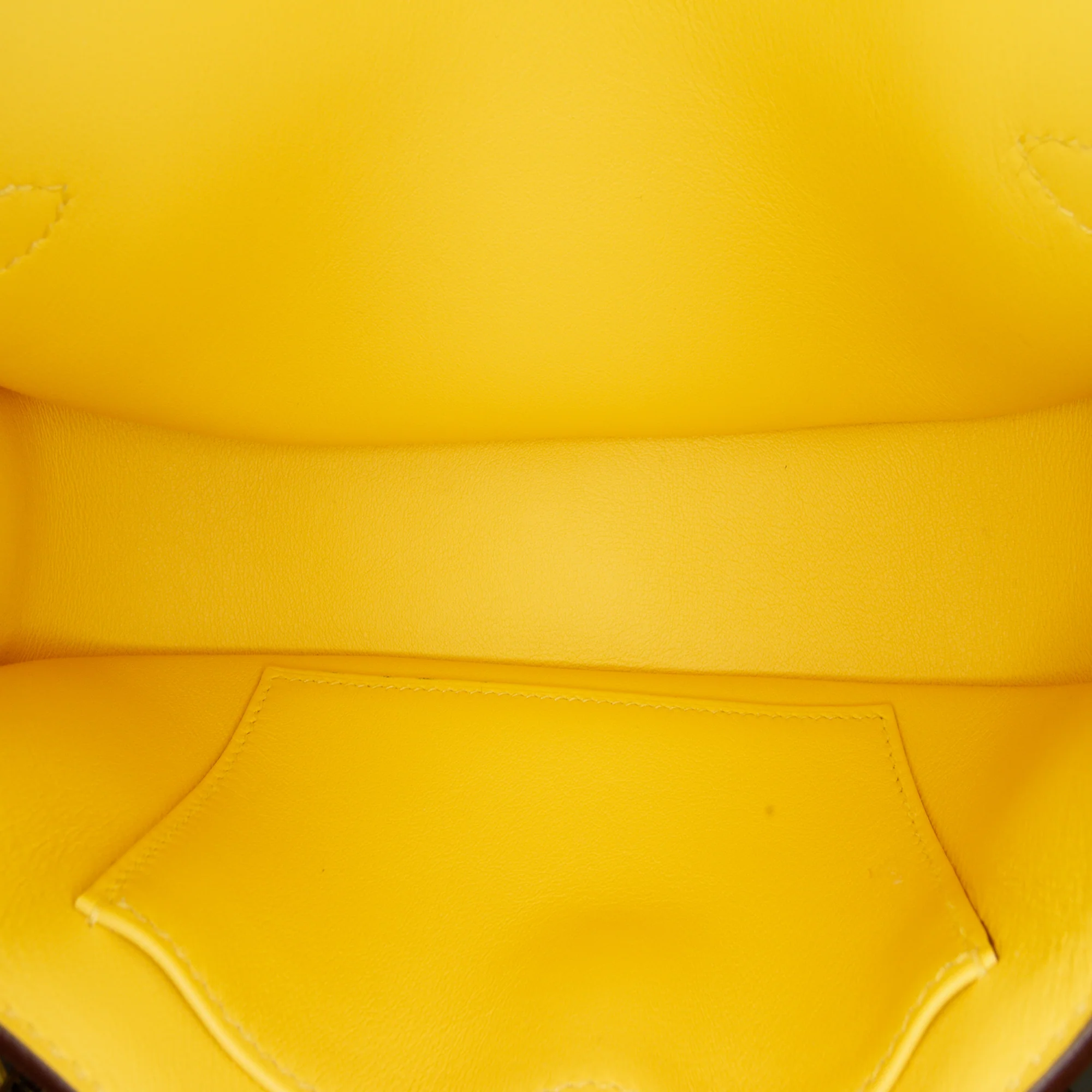 Hermes | Pre-Owned Swift Mini Jypsiere | Yellow - Image 7