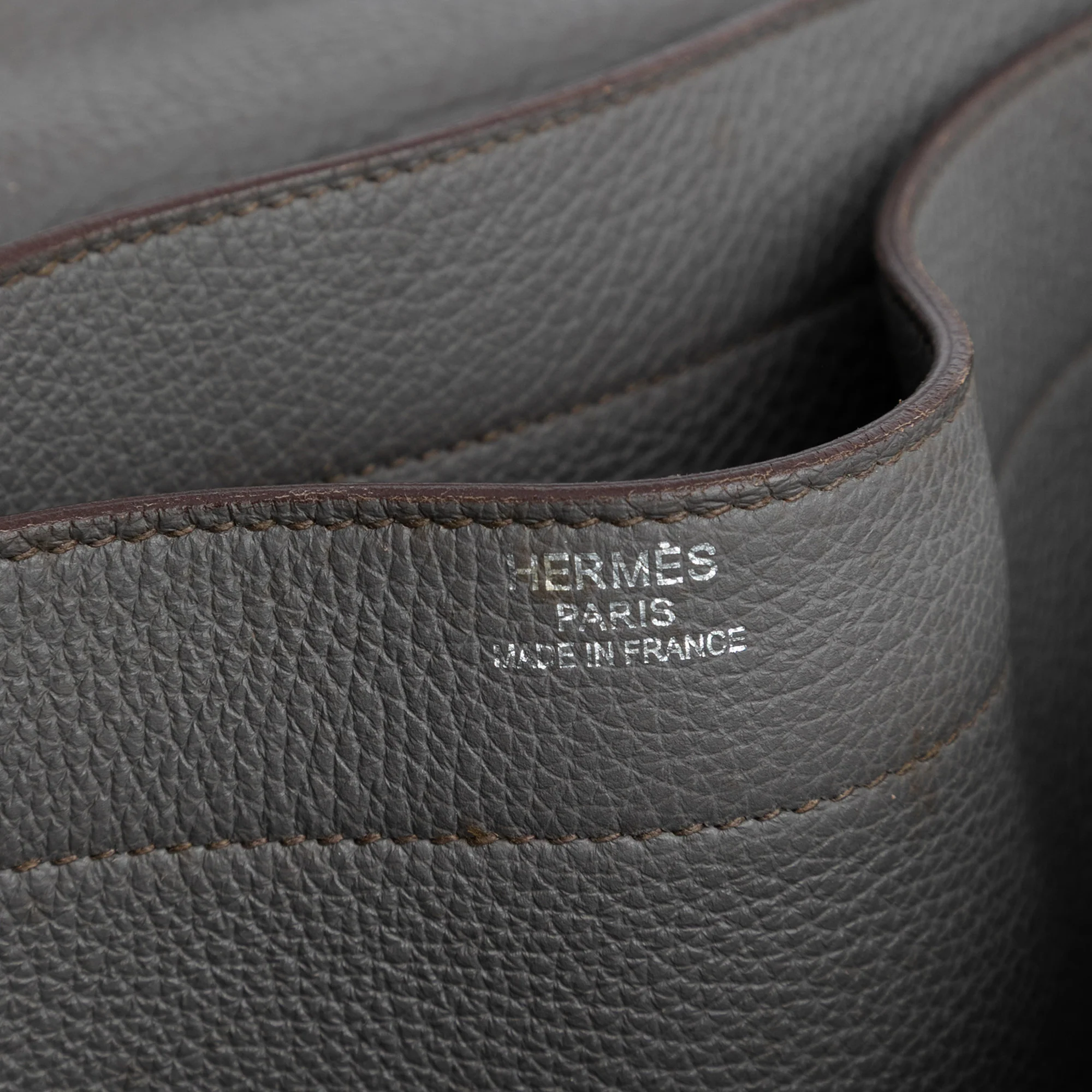 Hermes | Pre-Owned Togo Sac A Depeches 38 | Gray - Image 5