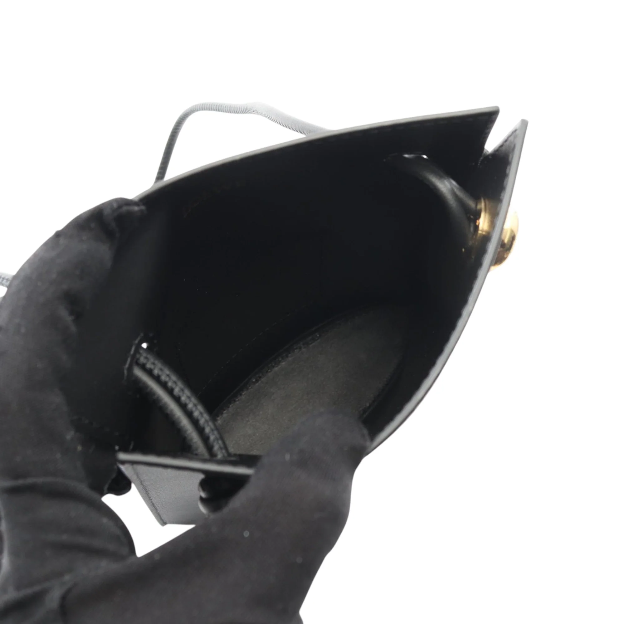 LOEWE | Pre-Owned Calfskin Dice Pocket Crossbody | Black - Image 3