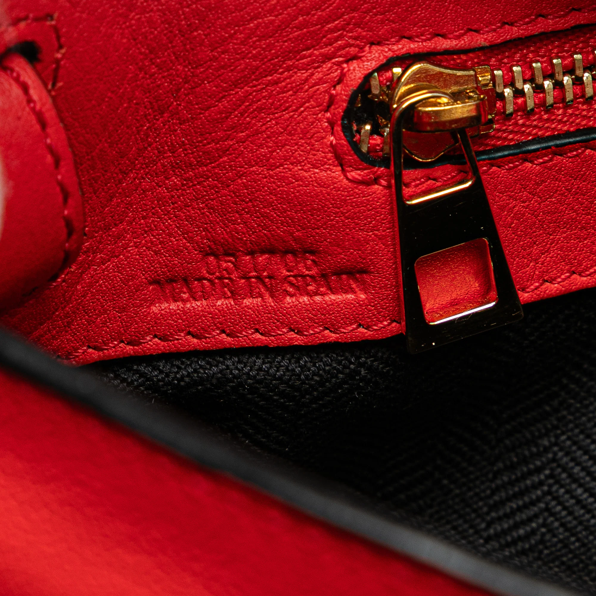 LOEWE | Pre-Owned Leather Flamenco Knot Whipstitch Crossbody | Red - Image 6