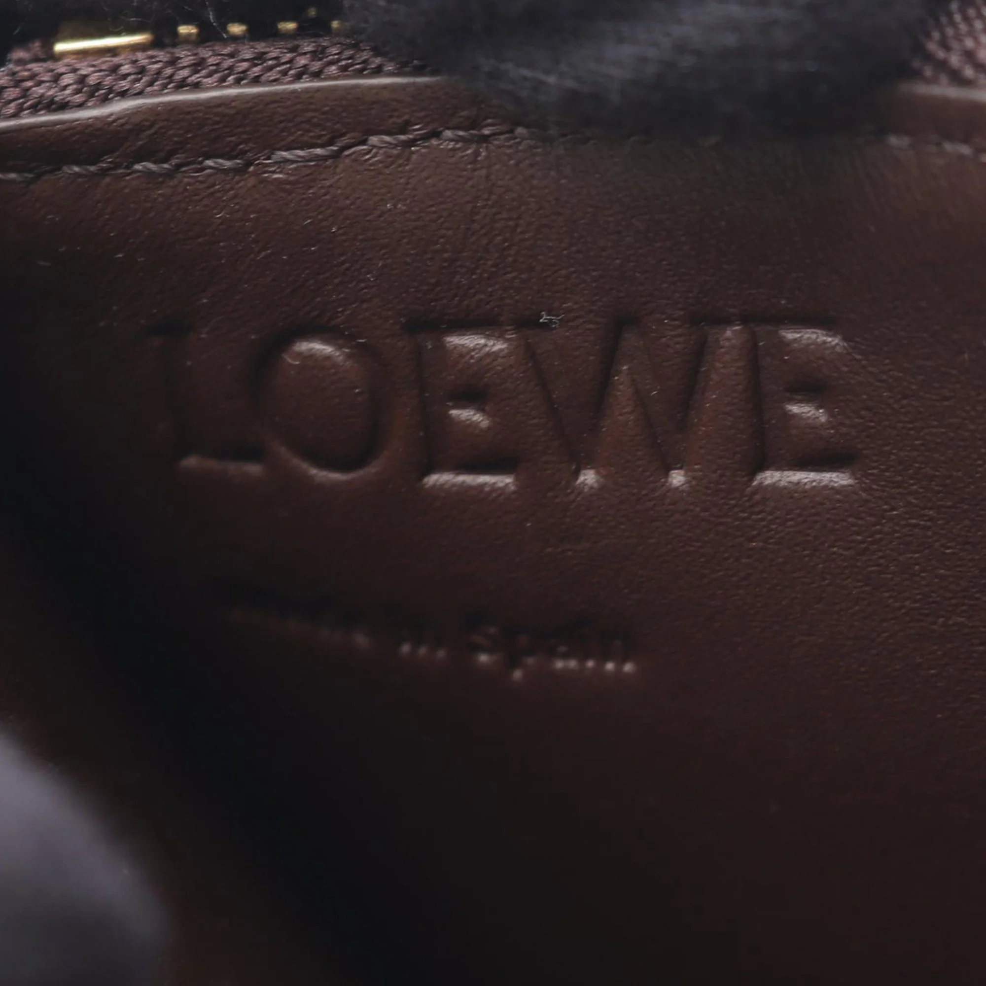 LOEWE | Pre-Owned Leather Landscape Card Holder | Brown - Image 4