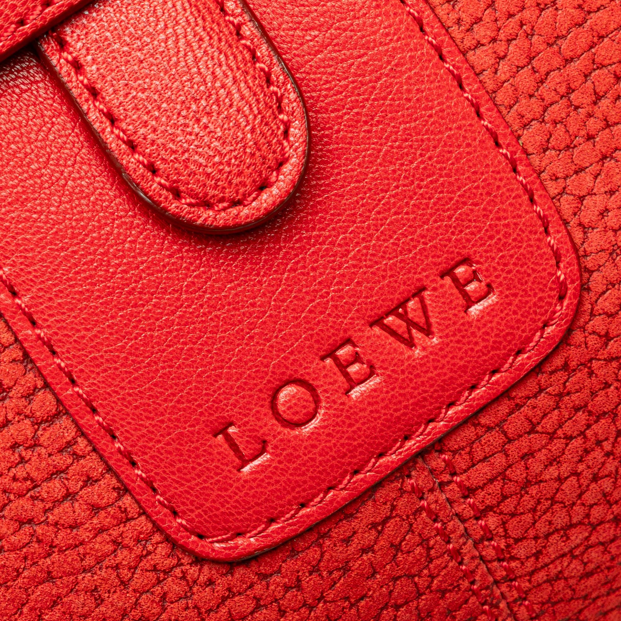 LOEWE | Pre-Owned Nubuck Senda Handbag | Red - Image 2