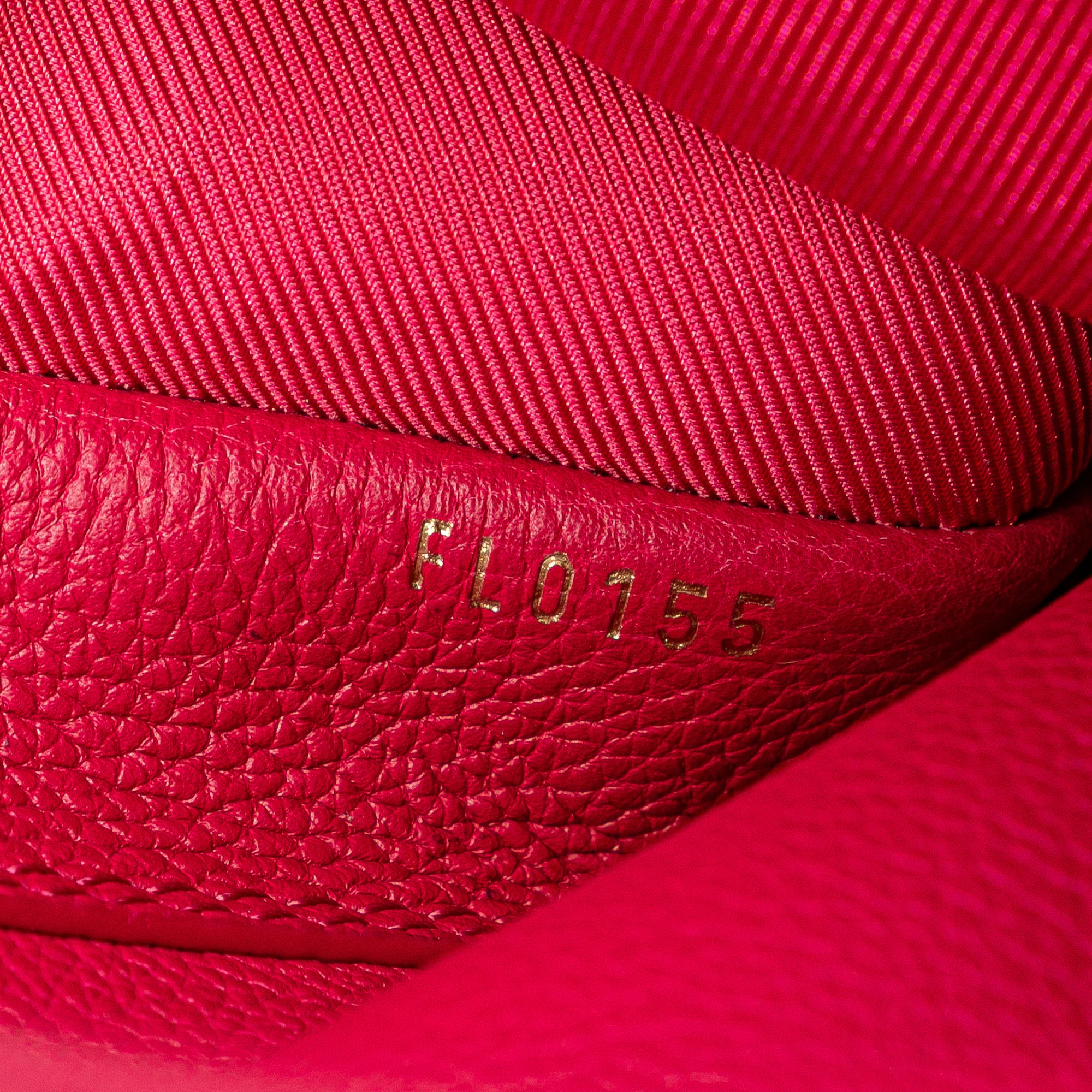 Louis Vuitton | Pre-Owned Calfskin Lockme PM | Pink/Dark Pink - Image 8