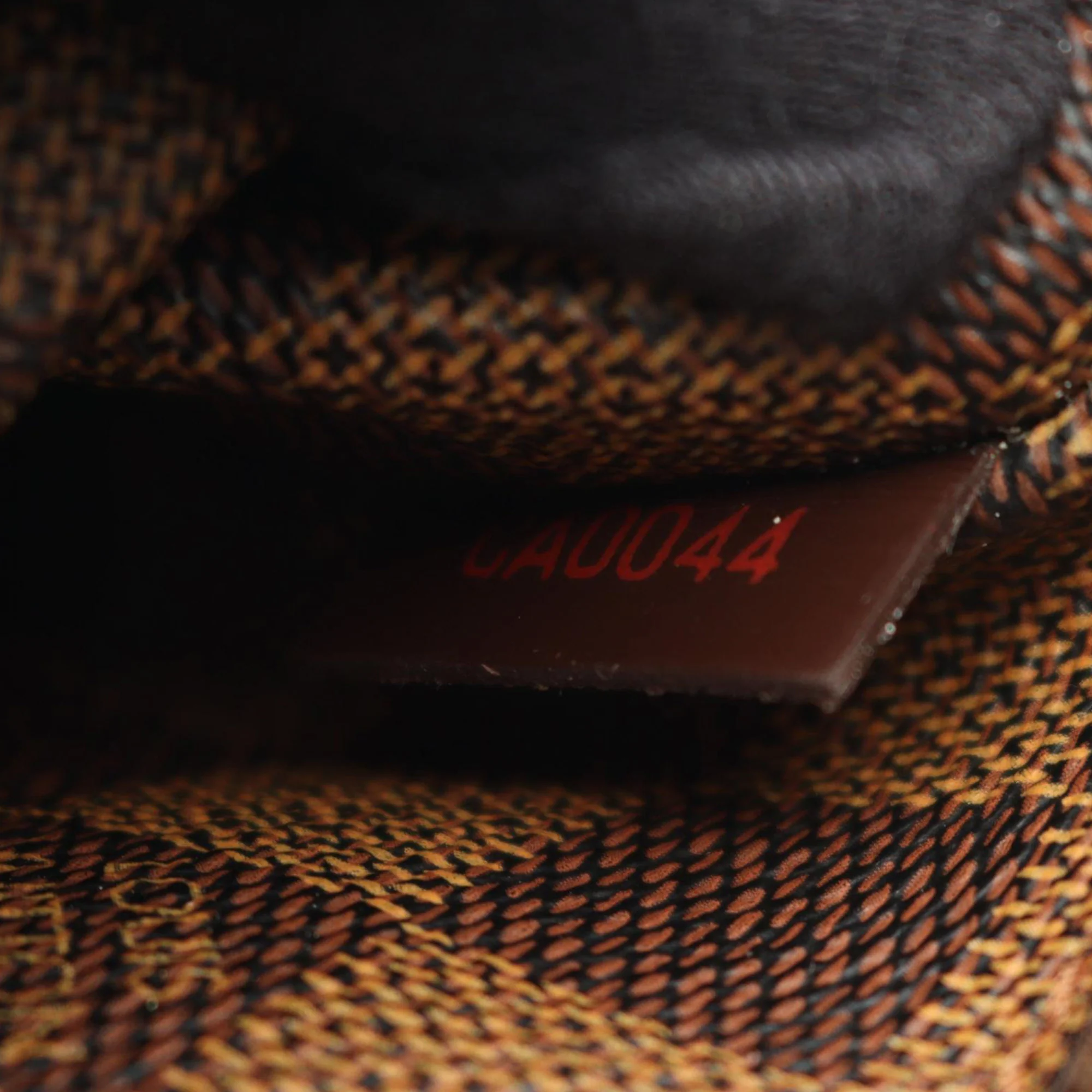 Louis Vuitton | Pre-Owned Damier Ebene Geronimos | Brown - Image 5
