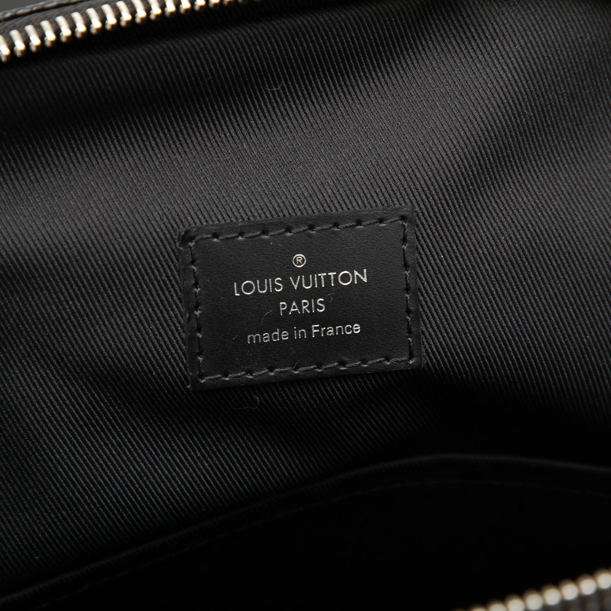 Louis Vuitton | Pre-Owned Damier Graphite Avenue Sling | Black - Image 6