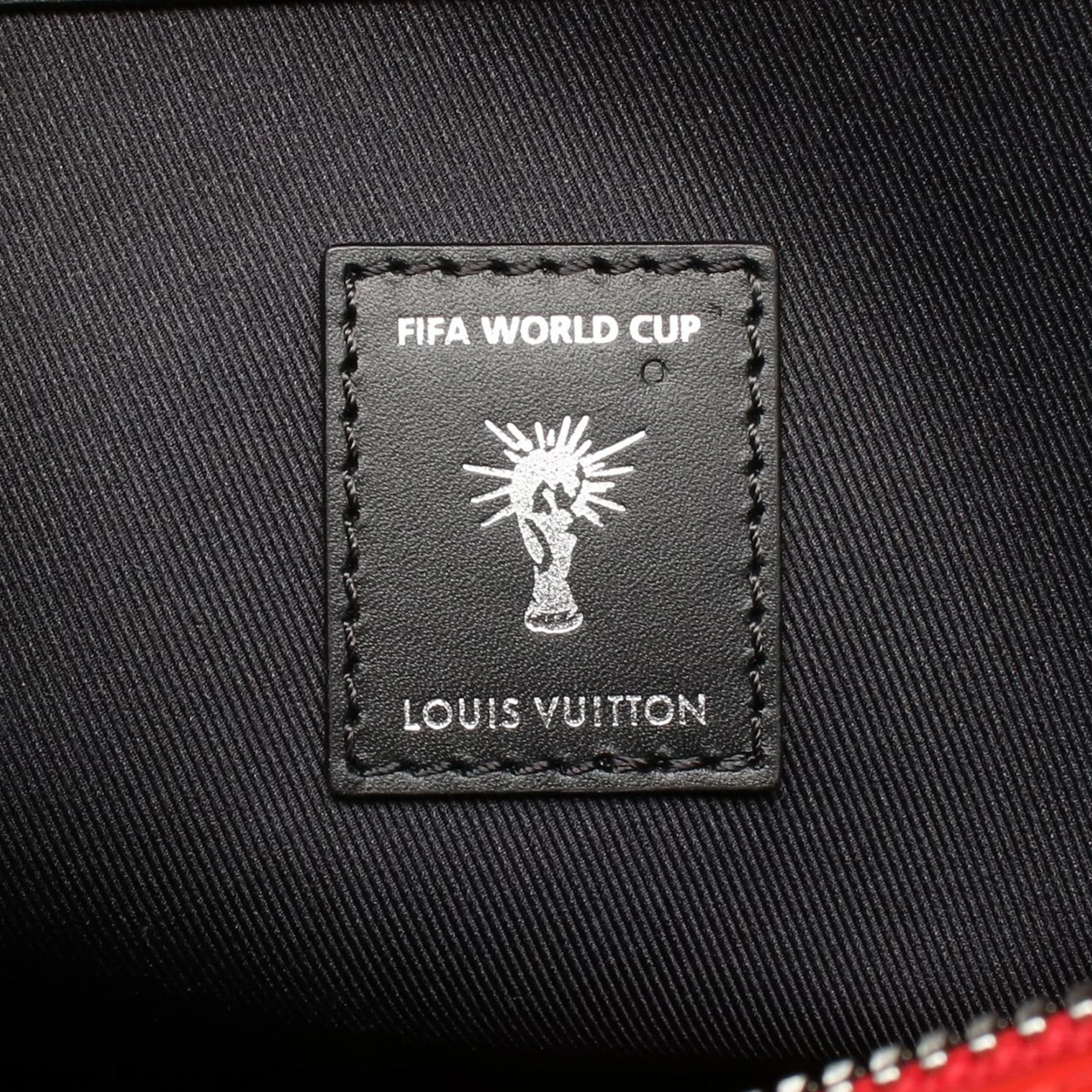 Louis Vuitton | Pre-Owned Epi FIFA World Cup Keepall Bandouliere 50 | Red - Image 4