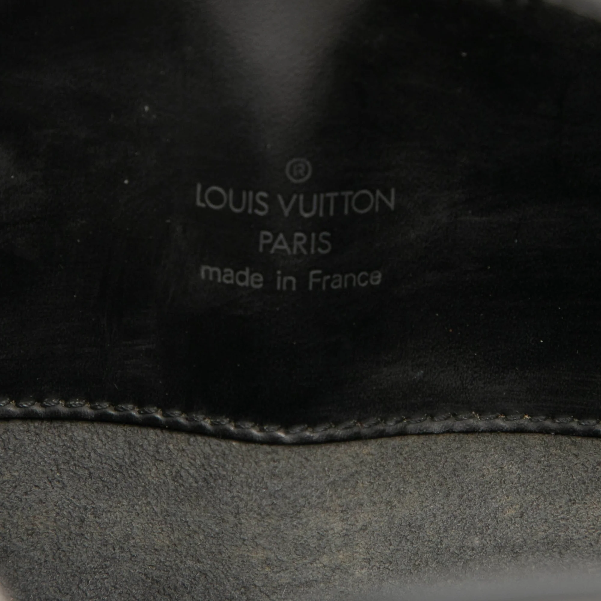 Louis Vuitton | Pre-Owned Epi Reverie | Black - Image 5