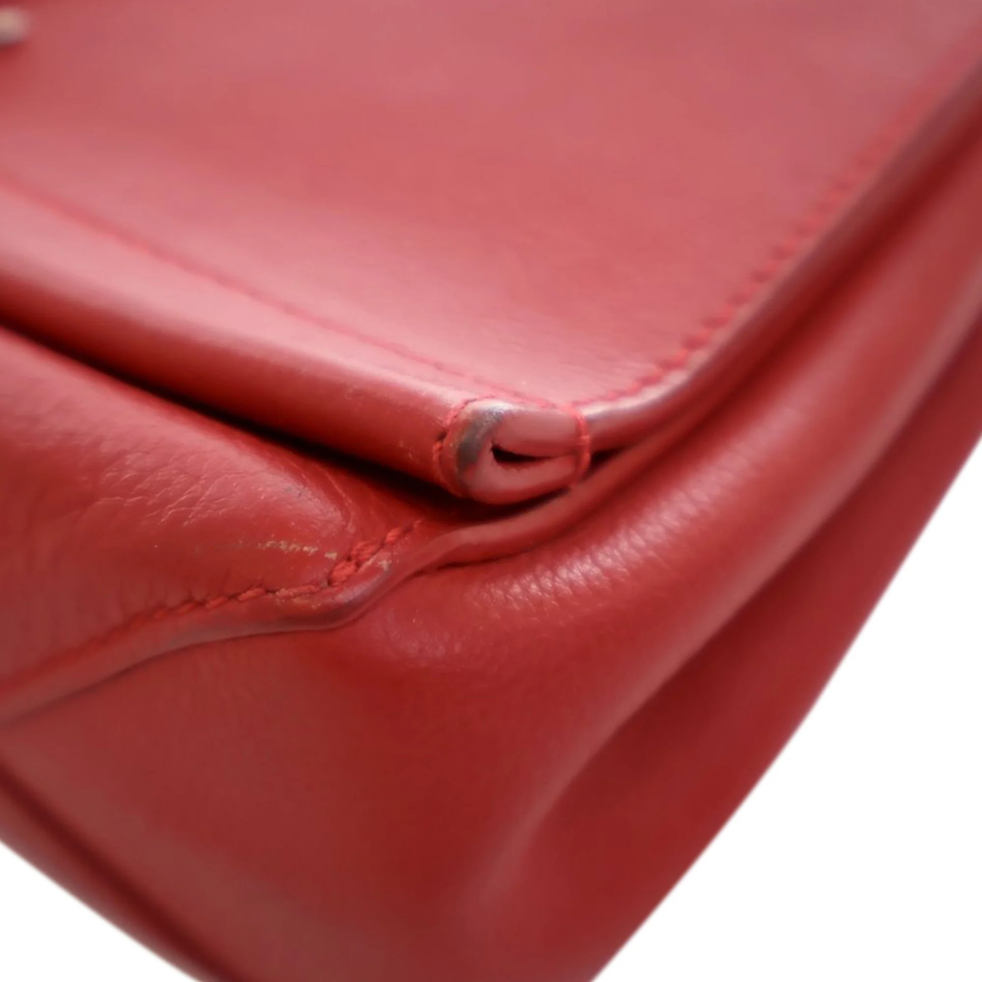 Louis Vuitton | Pre-Owned Leather Lockme II BB | Red - Image 10