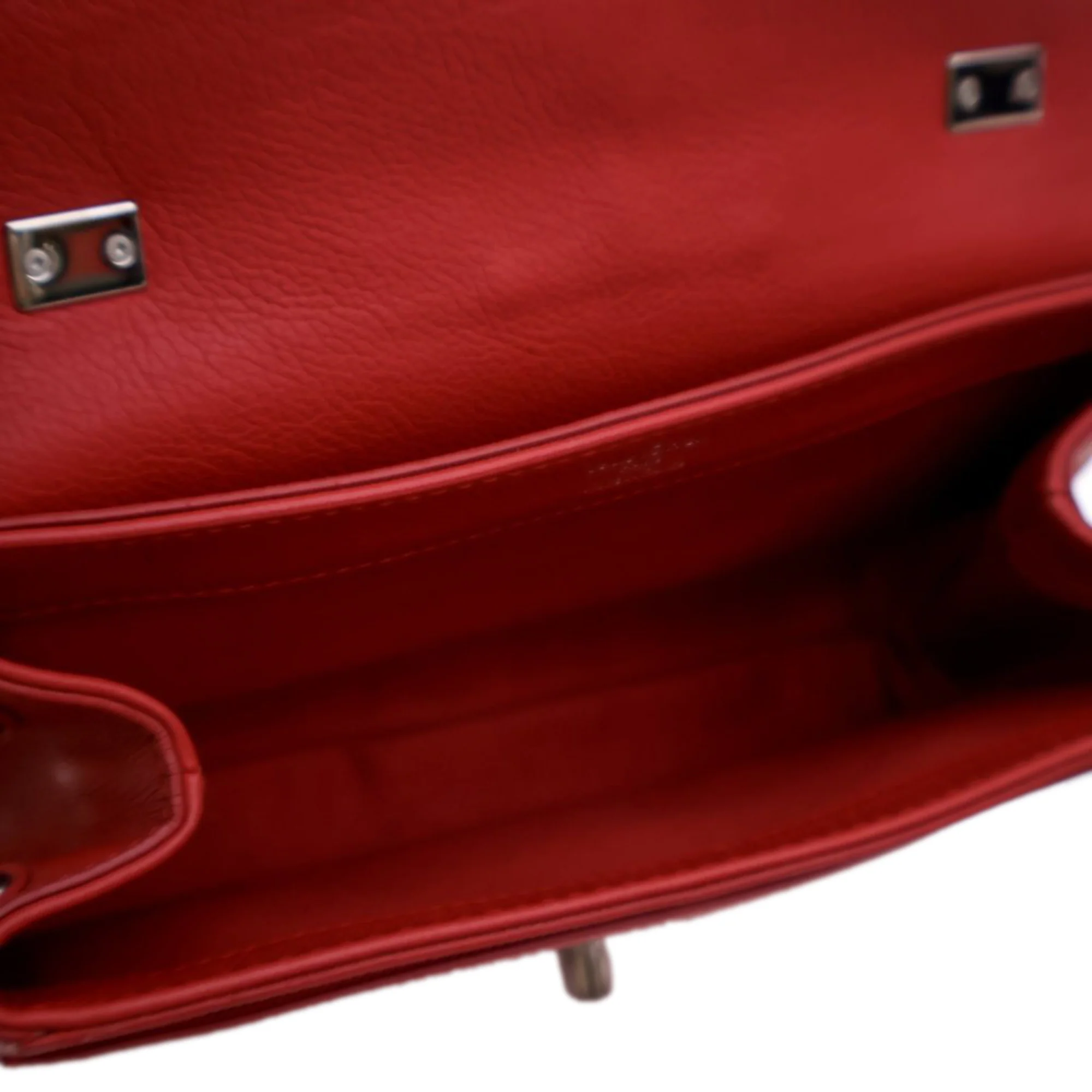 Louis Vuitton | Pre-Owned Leather Lockme II BB | Red - Image 6