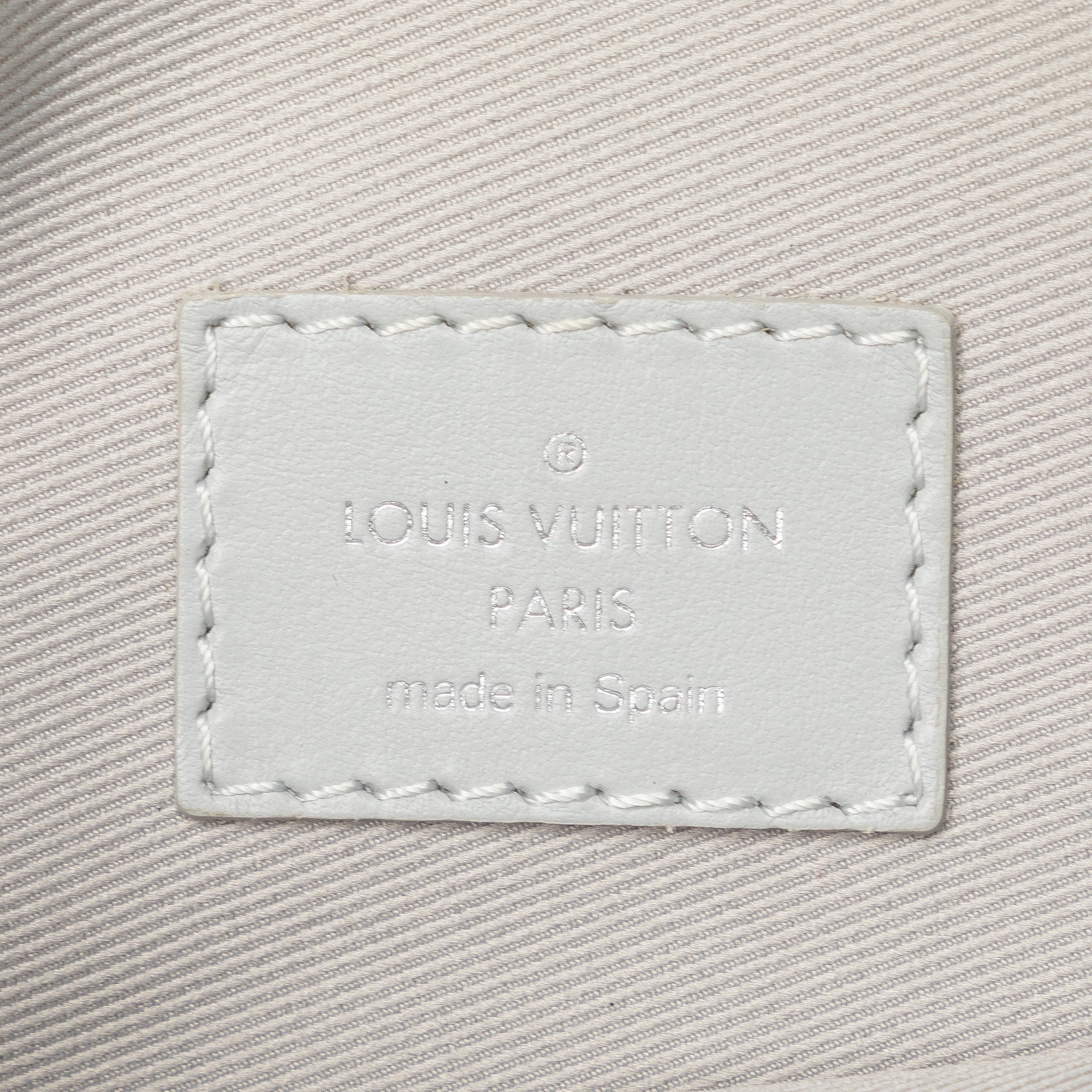 Louis Vuitton | Pre-Owned Monogram Antartica Double Flat Messenger - I | Gray/Light Gray - Image 13