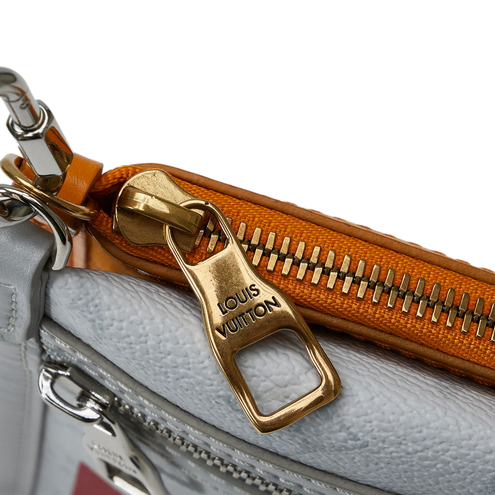 Louis Vuitton | Pre-Owned Monogram Antartica Double Flat Messenger - II | Gray/Light Gray - Image 11