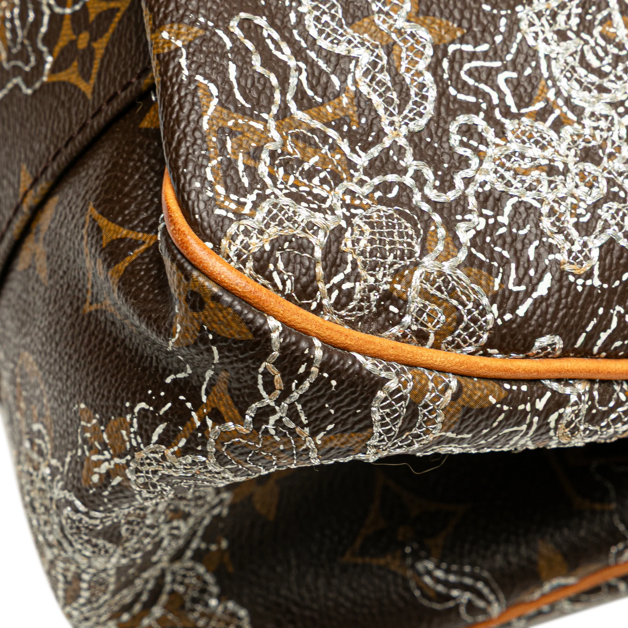 Louis Vuitton | Pre-Owned Monogram Dentelle Batignolles Horizontal | Brown - Image 10