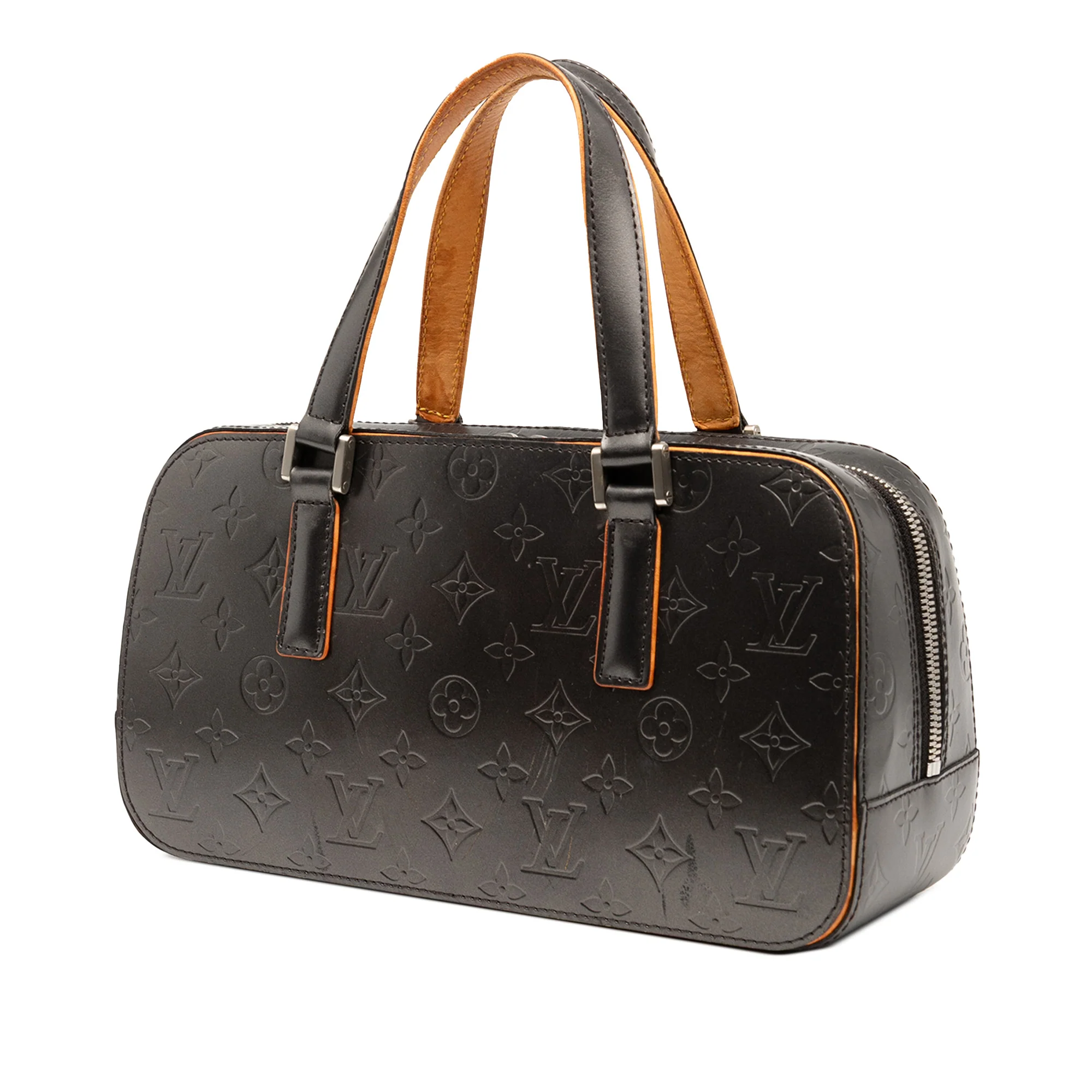 Louis Vuitton | Pre-Owned Monogram Mat Shelton | Gray/Dark Gray - Image 3