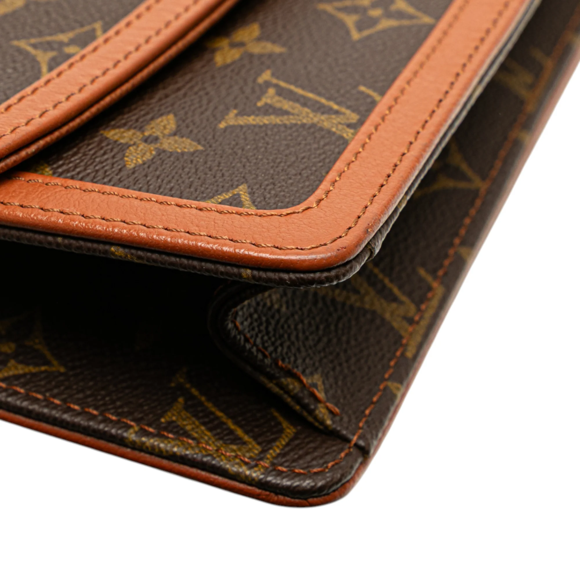 Louis Vuitton | Pre-Owned Monogram Pochette Dame PM | Brown - Image 11