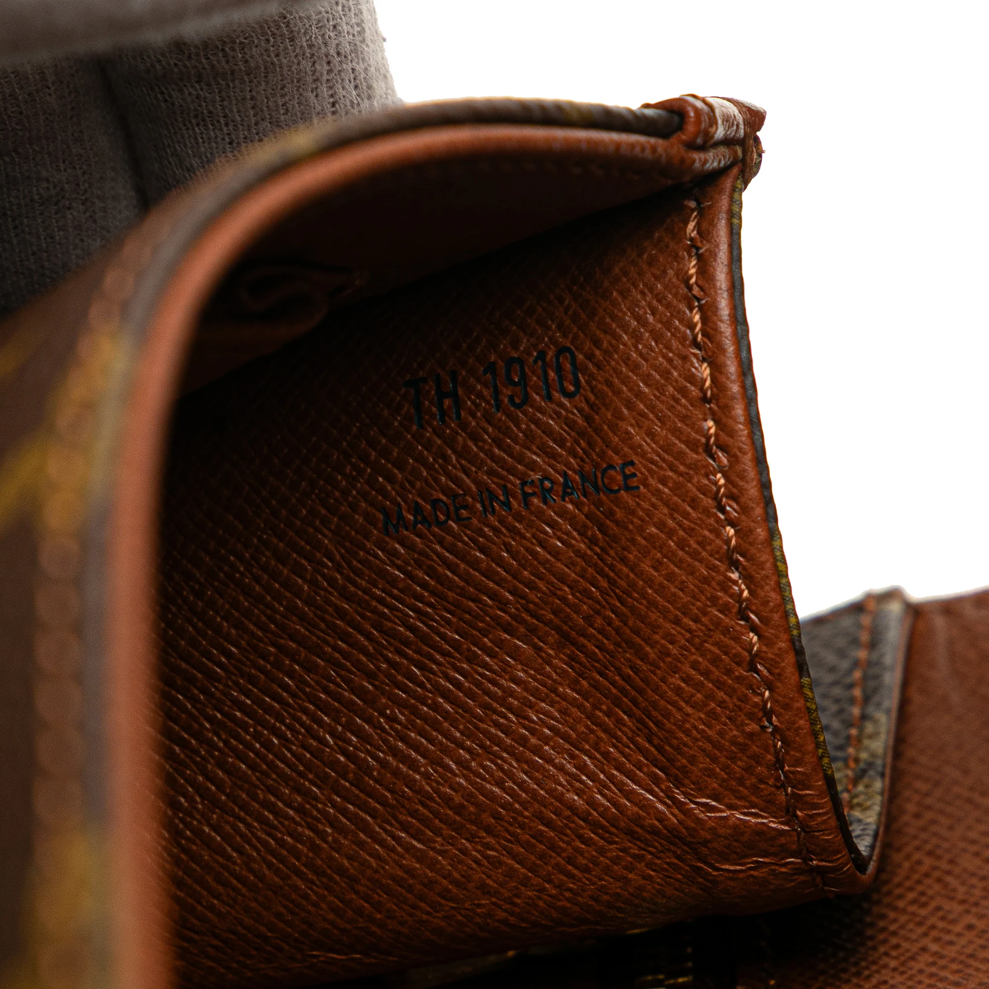 Louis Vuitton | Pre-Owned Monogram Pochette Dame PM | Brown - Image 8