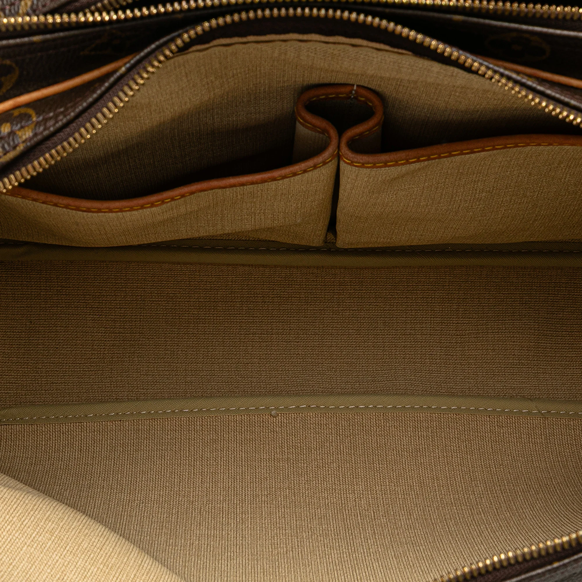 Louis Vuitton | Pre-Owned Monogram Reporter GM - I | Brown - Image 7