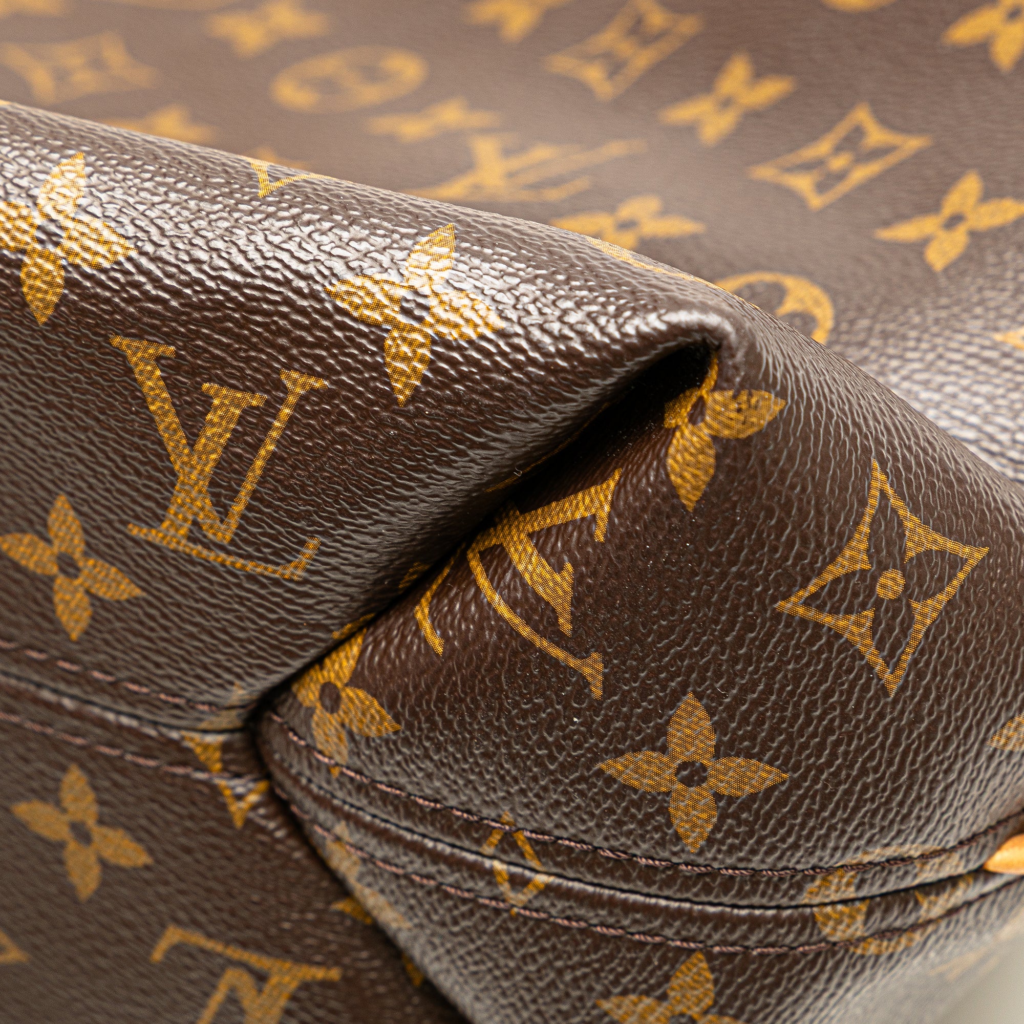 Louis Vuitton | Pre-Owned Monogram Sully MM | Brown - Image 10