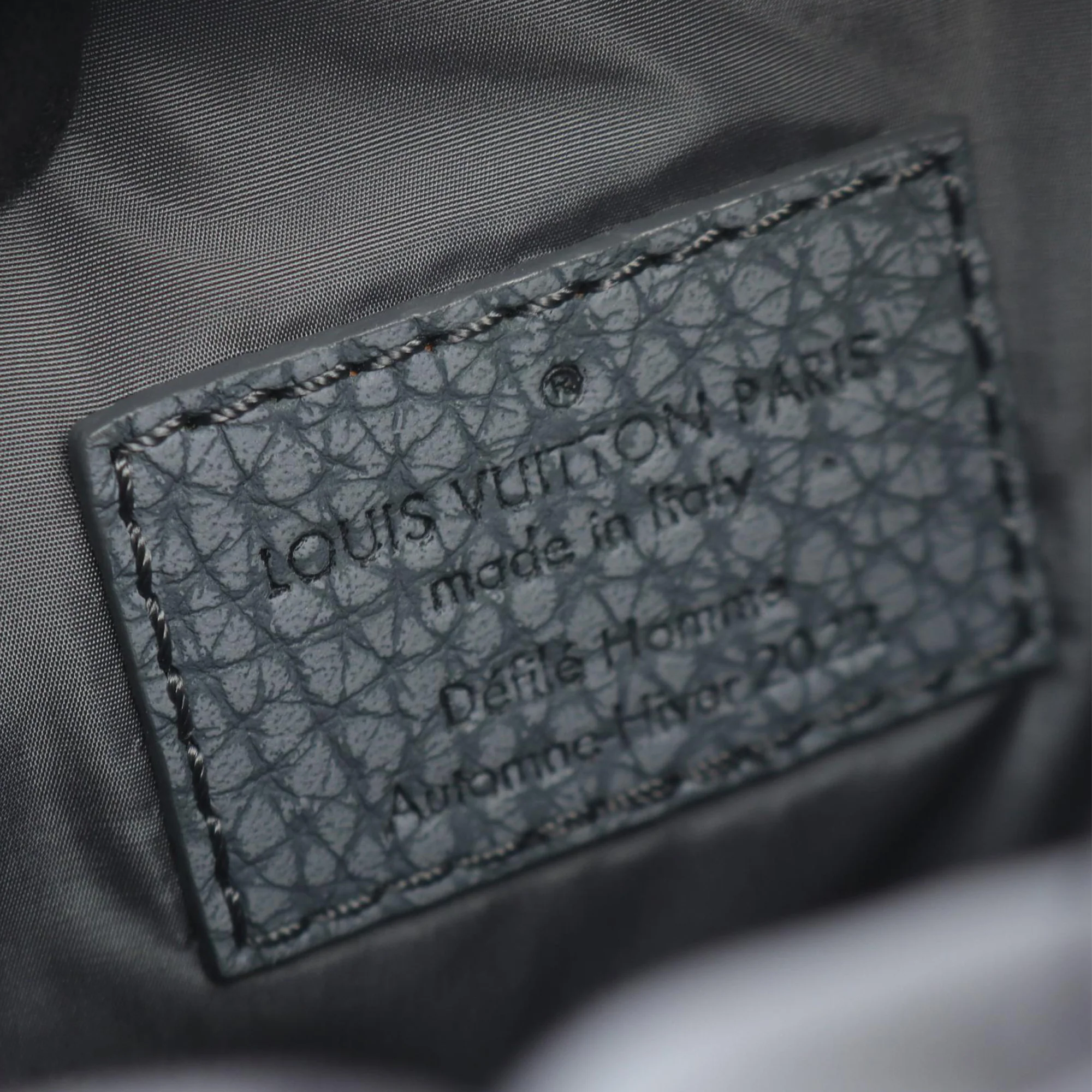 Louis Vuitton | Pre-Owned Monogram Taurillon Chalk Nano Sling Bag | Gray - Image 7