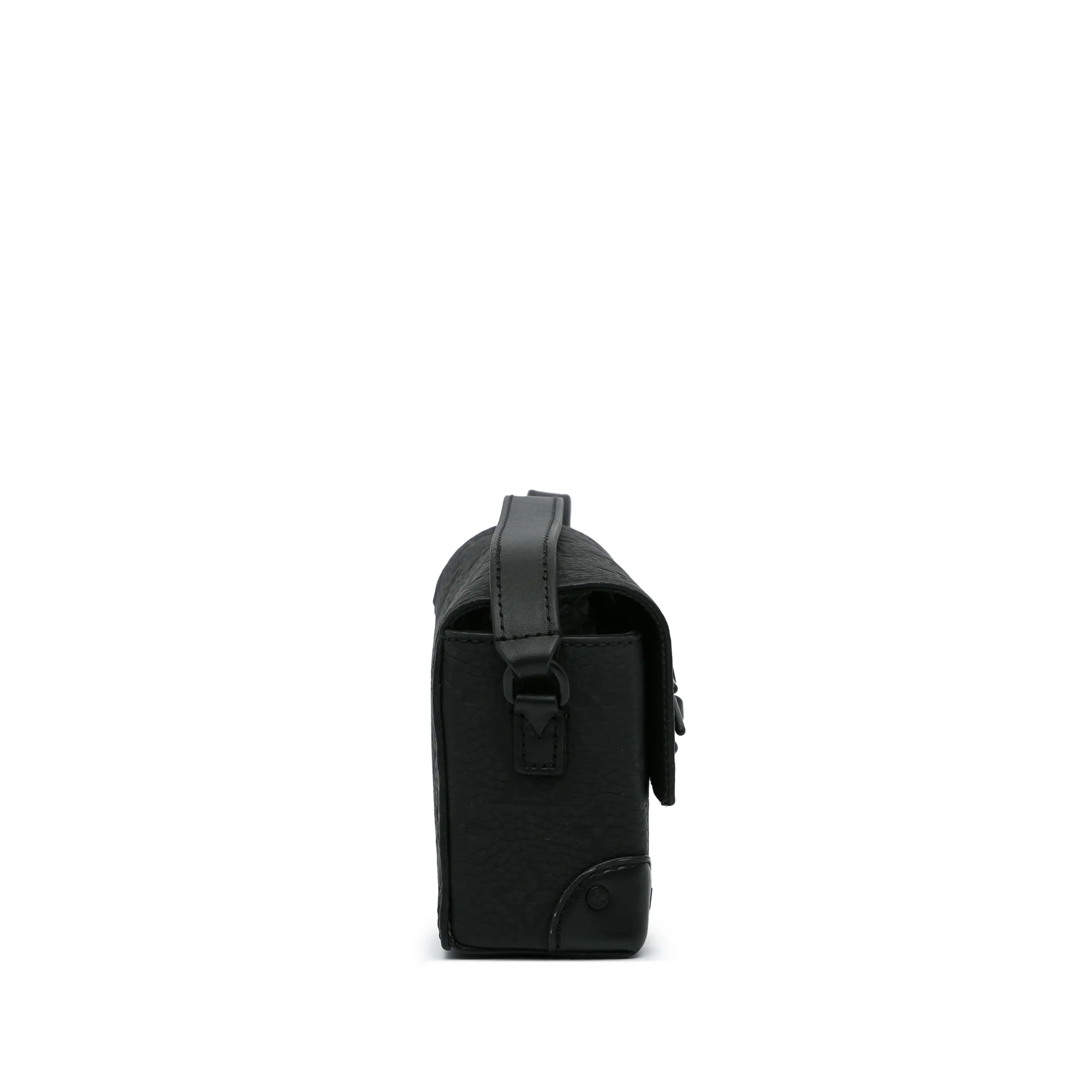 Louis Vuitton | Pre-Owned Monogram Taurillon Steamer Wearable Wallet | Black - Image 4