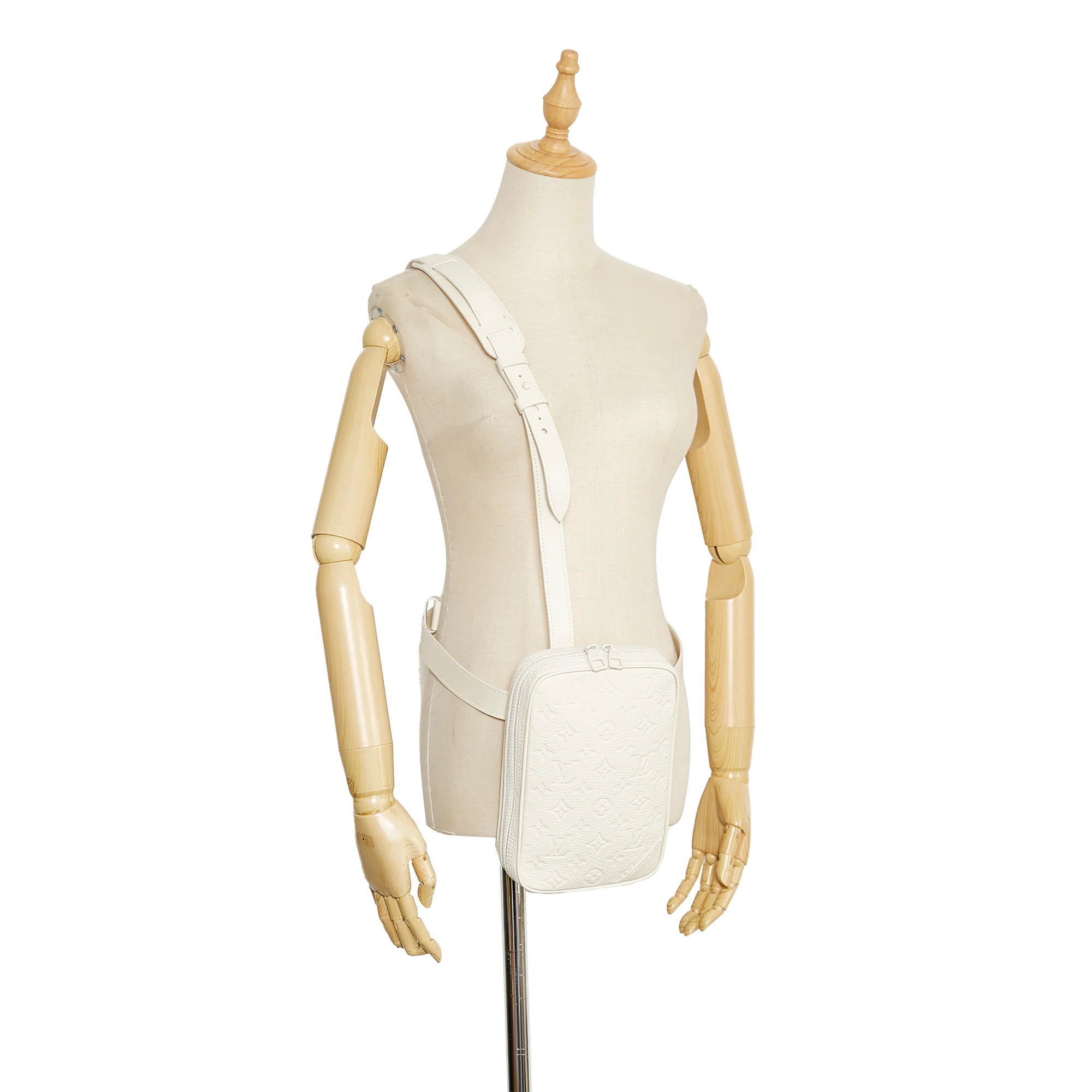 Louis Vuitton | Pre-Owned Monogram Taurillon Utility Side - I | White - Image 10