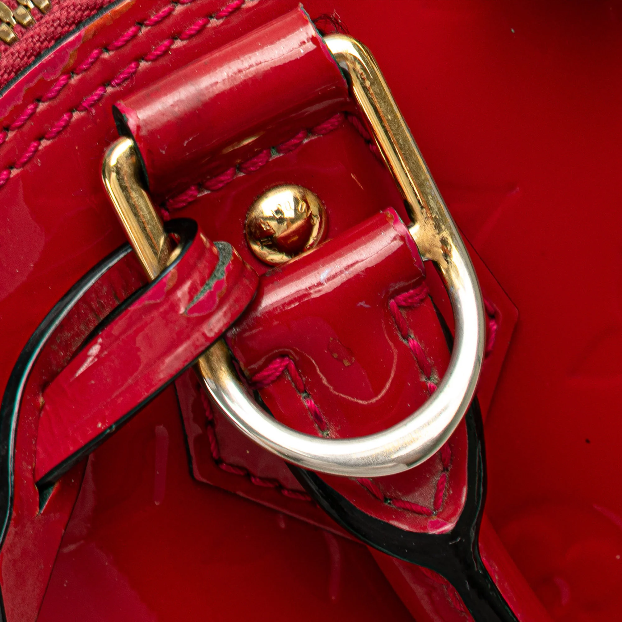 Louis Vuitton | Pre-Owned Monogram Vernis Alma BB | Red - Image 3