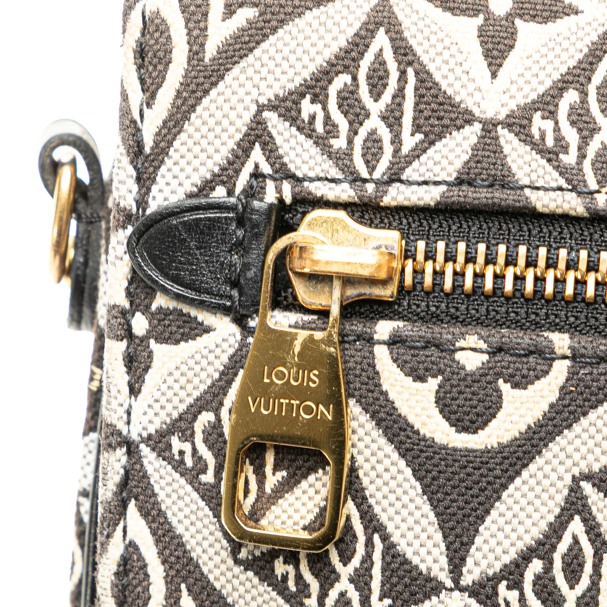 Louis Vuitton | Pre-Owned Since 1854 Pochette Metis | Black - Image 10