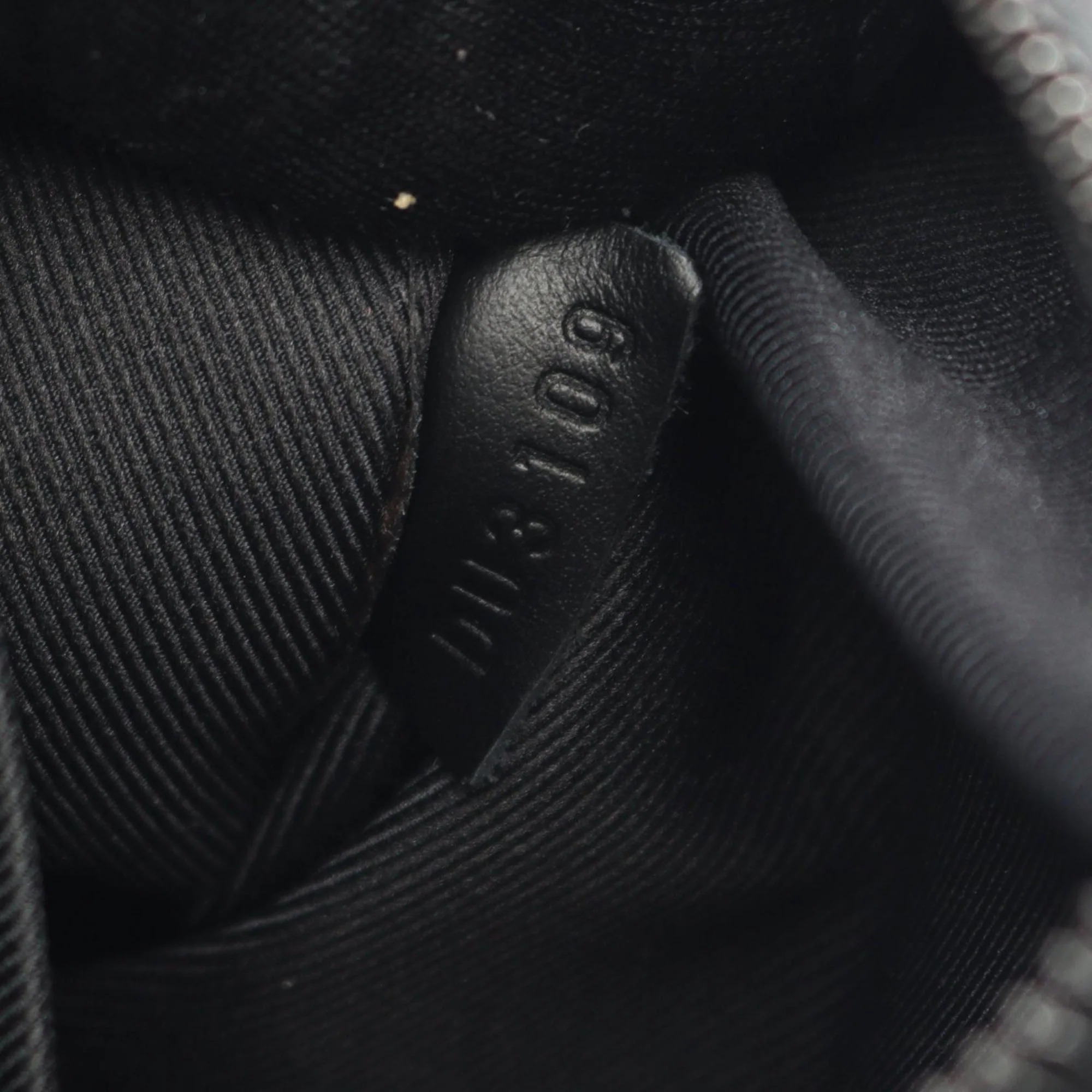 Louis Vuitton | Pre-Owned Taiga Rainbow Soft Trunk - I | Black - Image 6