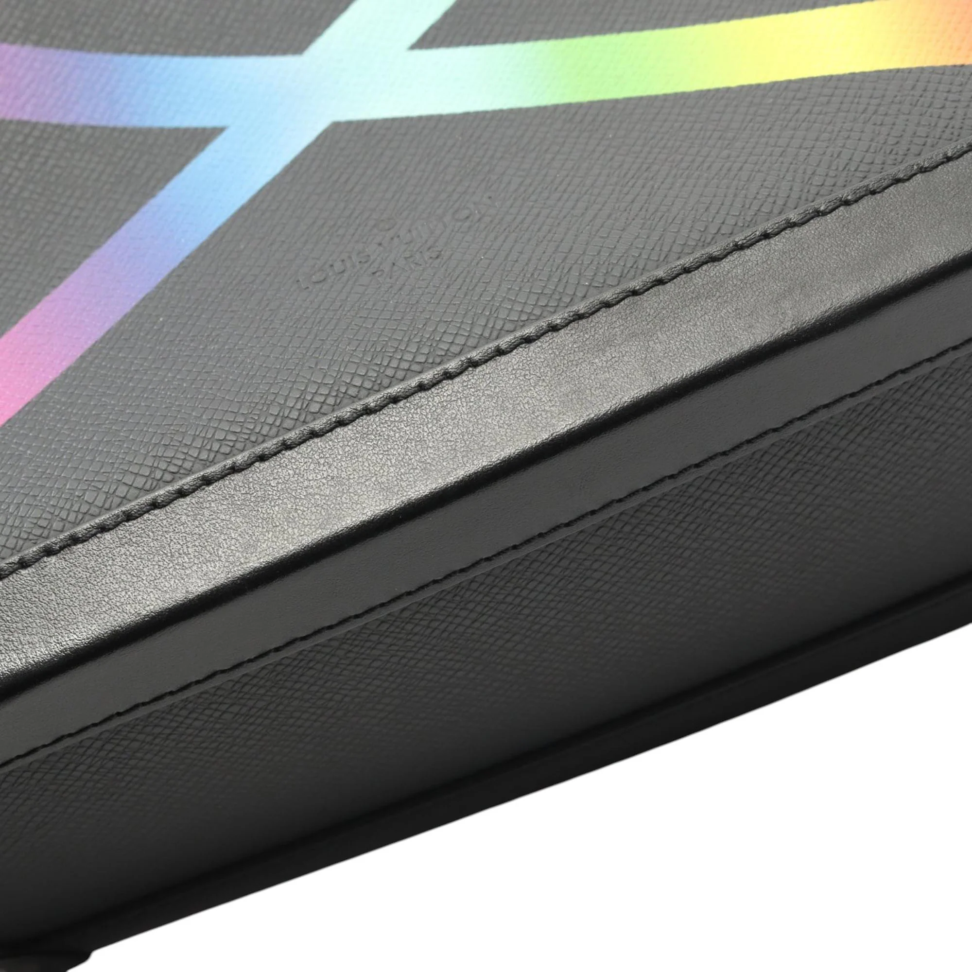Louis Vuitton | Pre-Owned Taiga Rainbow Soft Trunk - I | Black - Image 8