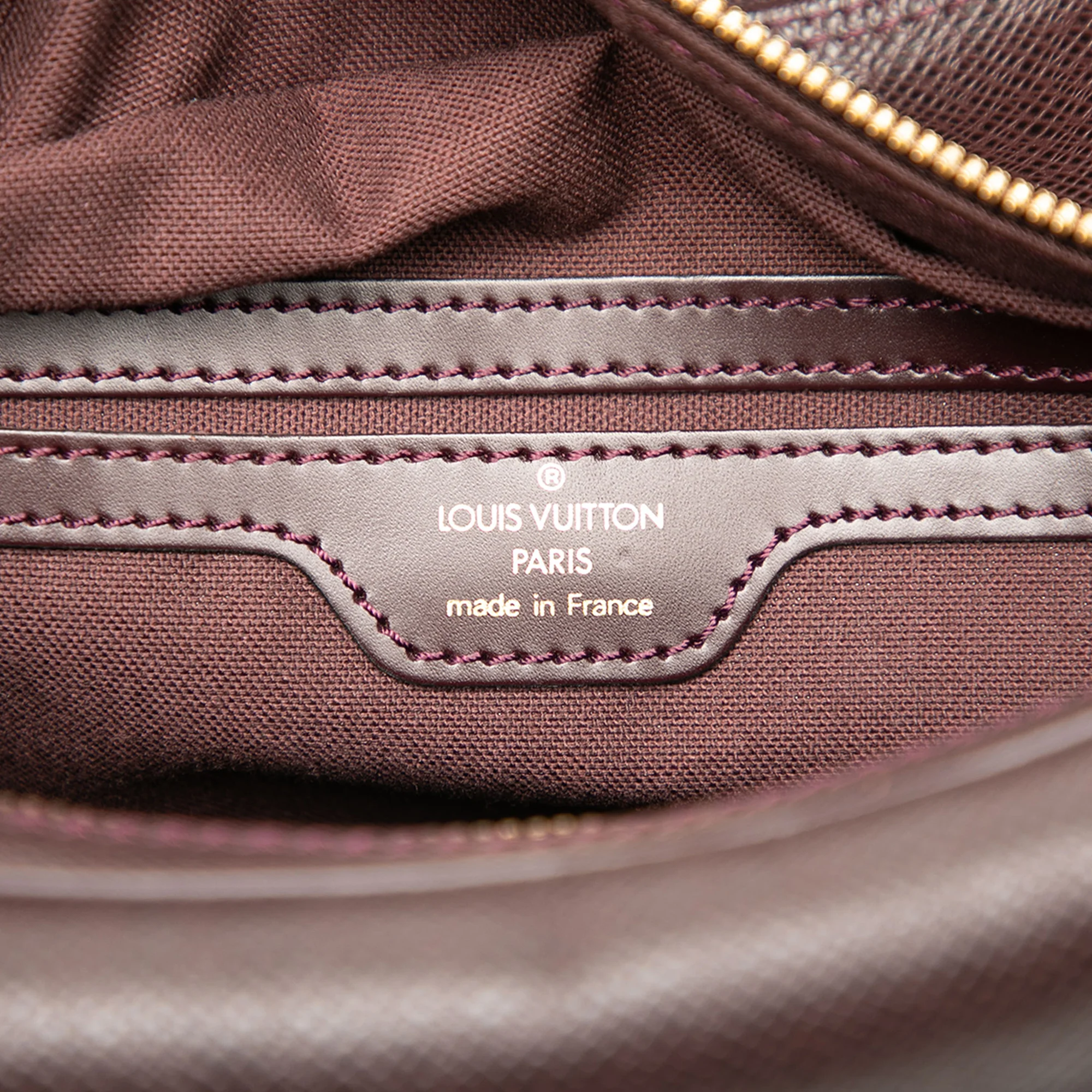Louis Vuitton | Pre-Owned Taiga Reporter PM | Brown/Dark Brown - Image 5