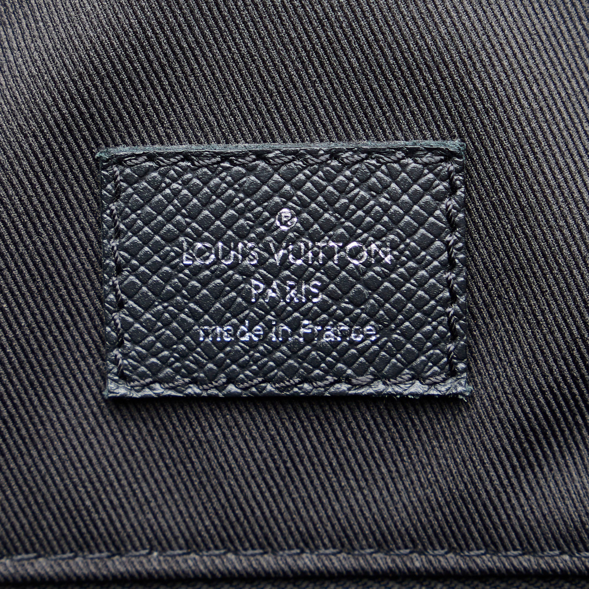 Louis Vuitton | Pre-Owned Taigarama Outdoor Tote | Black - Image 7