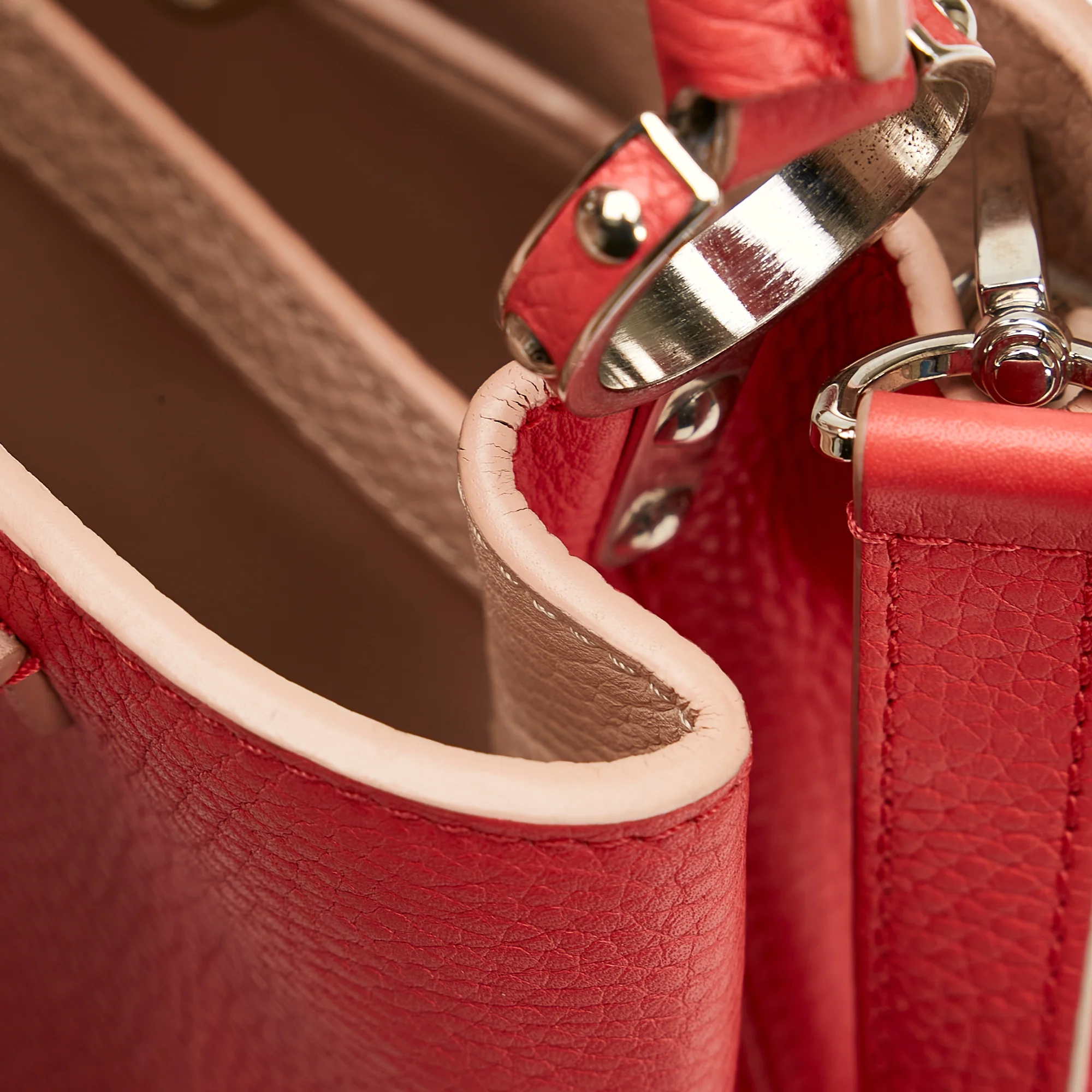 Louis Vuitton | Pre-Owned Taurillon Capucines BB | Red - Image 3