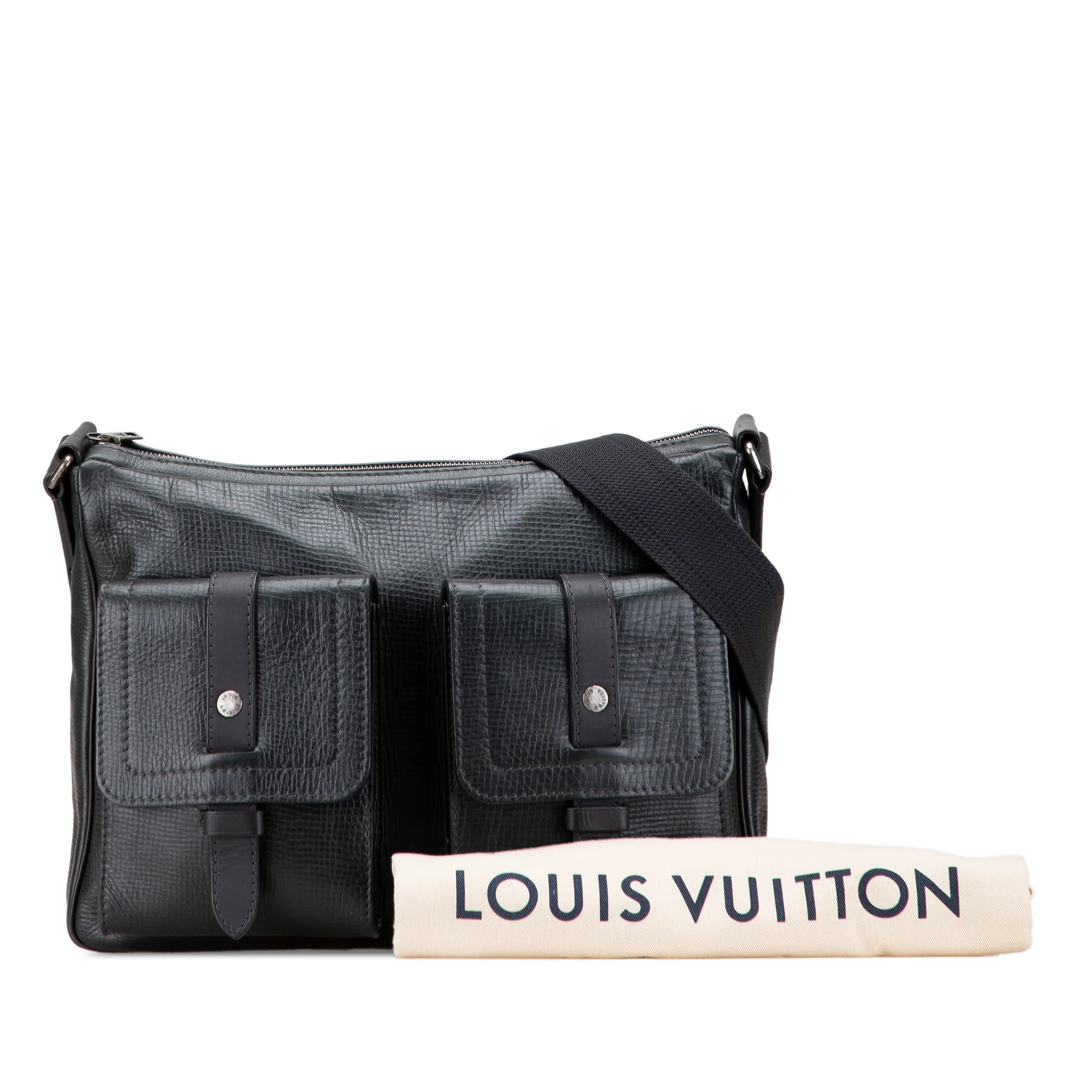 Louis Vuitton | Pre-Owned Utah Wichita | Gray/Dark Gray - Image 3
