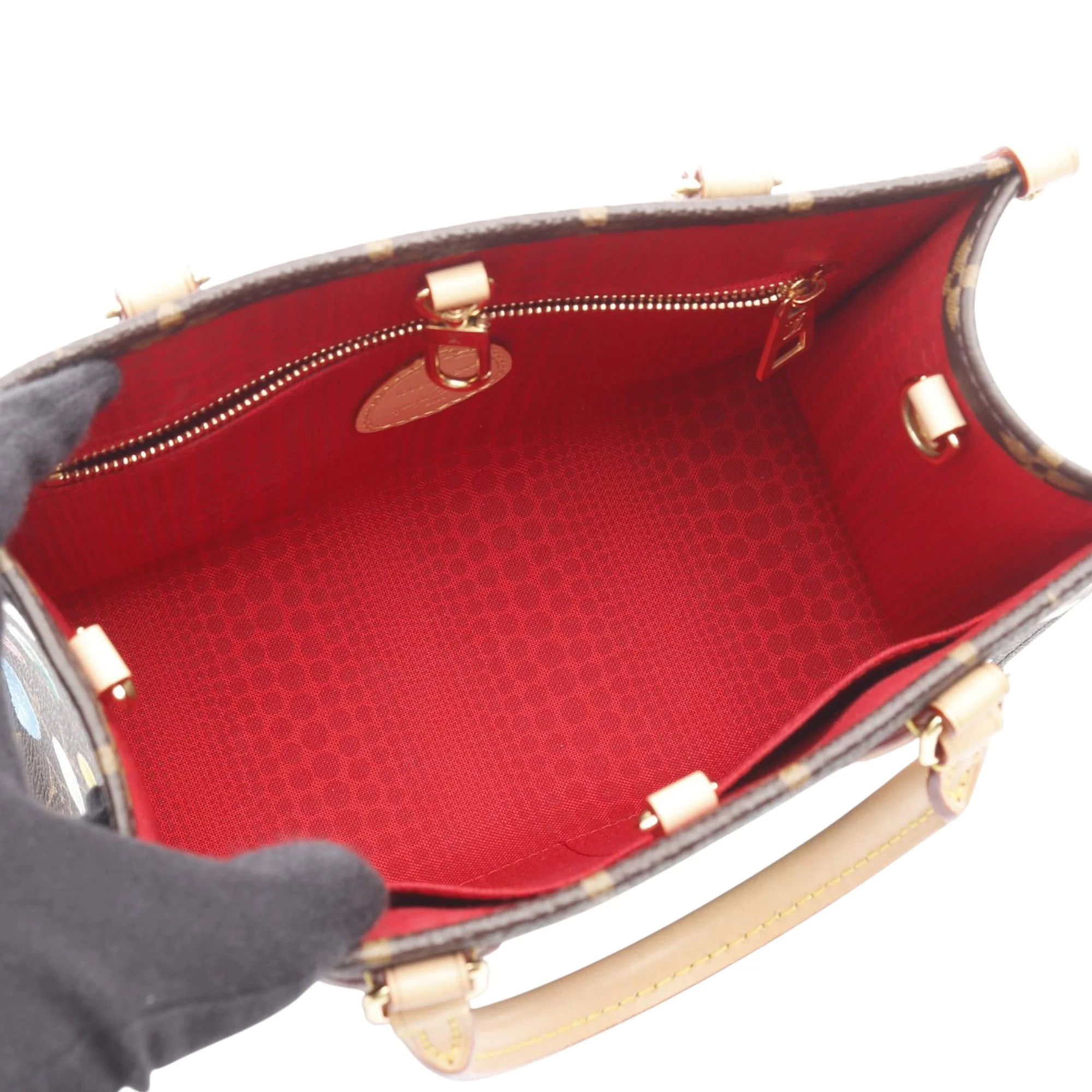 Louis Vuitton | Pre-Owned x Yayoi Kusama Monogram OnTheGo PM | Brown - Image 3