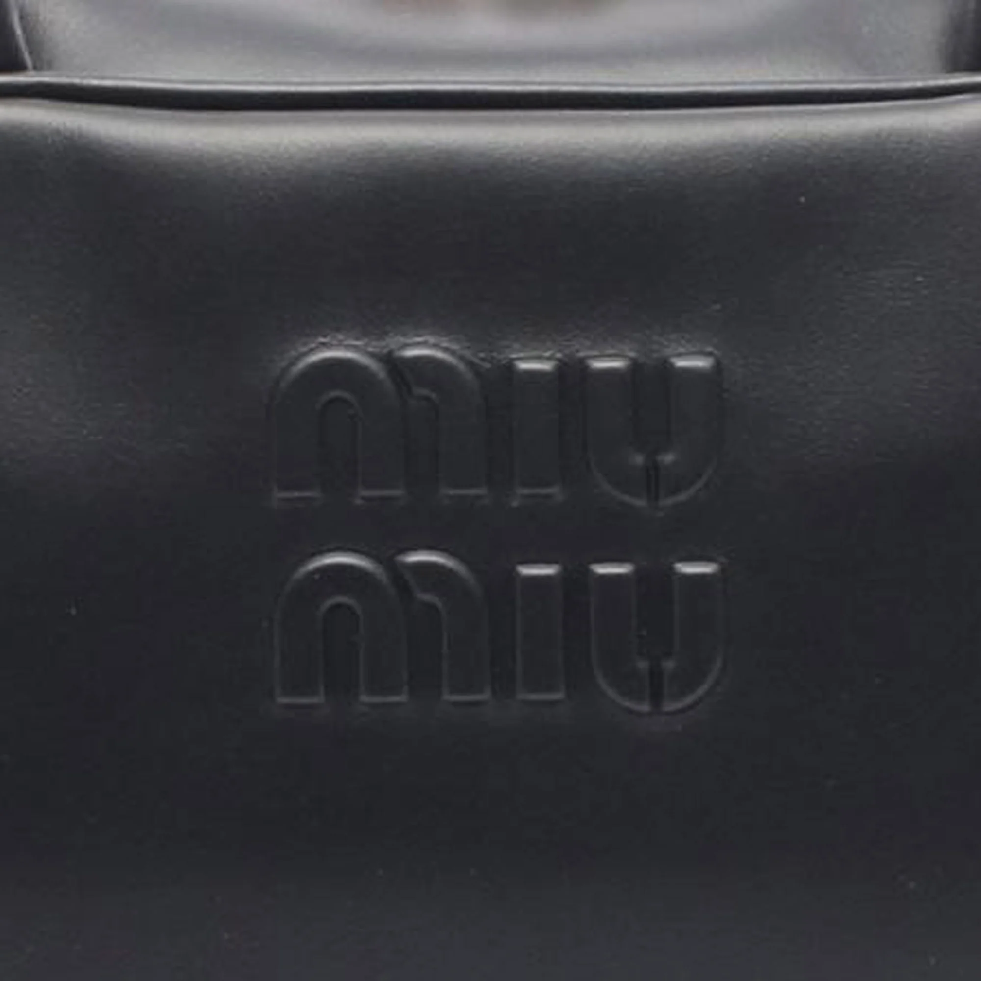 Miu Miu | Pre-Owned Calfksin Beau Top Handle | Black - Image 5