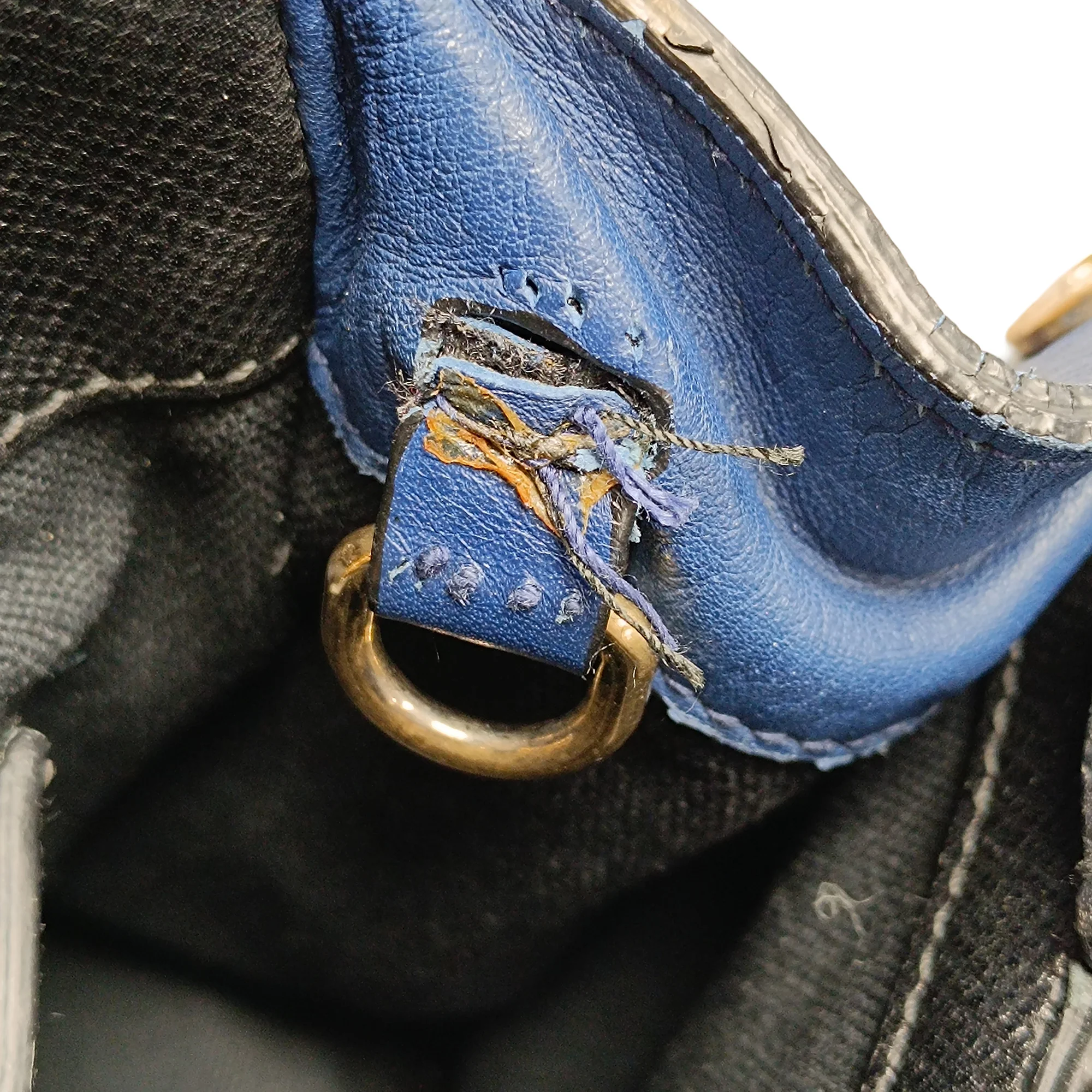 Prada | Pre-Owned Bicolor Saffiano Trimmed City Calf Double Zip Satchel | BlueBlack - Image 6