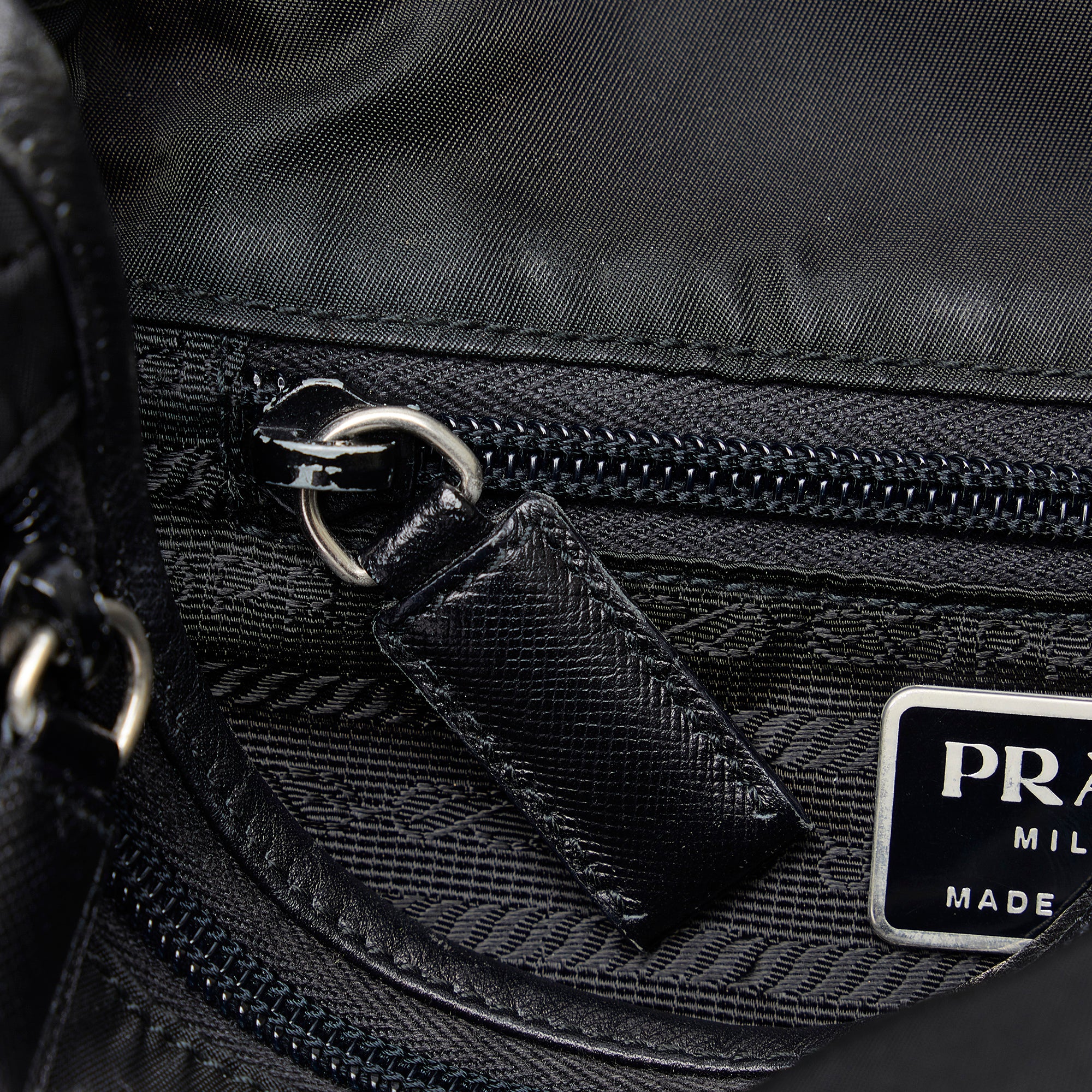 Prada | Pre-Owned Tessuto Buckle Messenger Bag - II | Black - Image 7