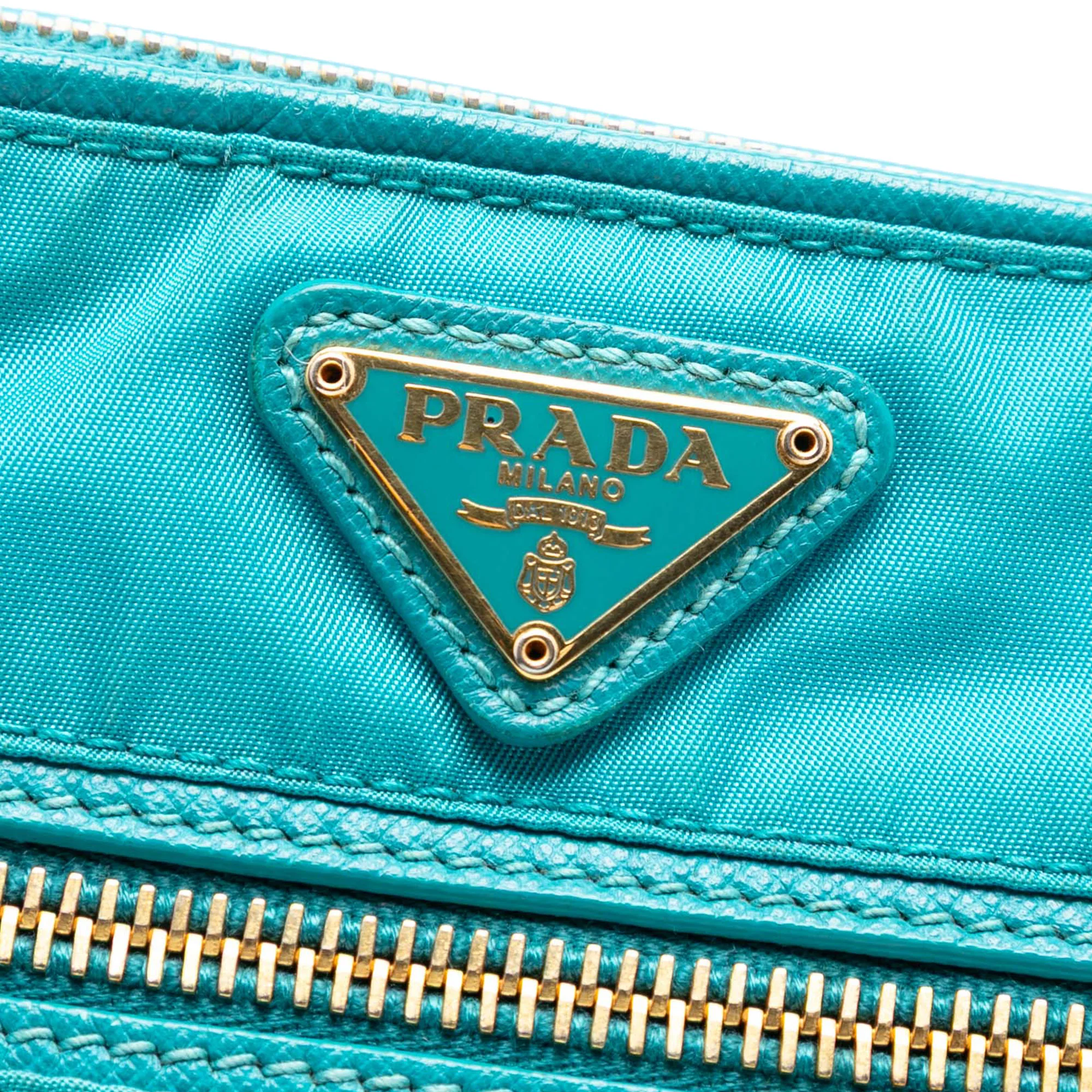 Prada | Pre-Owned Tessuto Shoulder Bag | Blue/Turquoise - Image 5