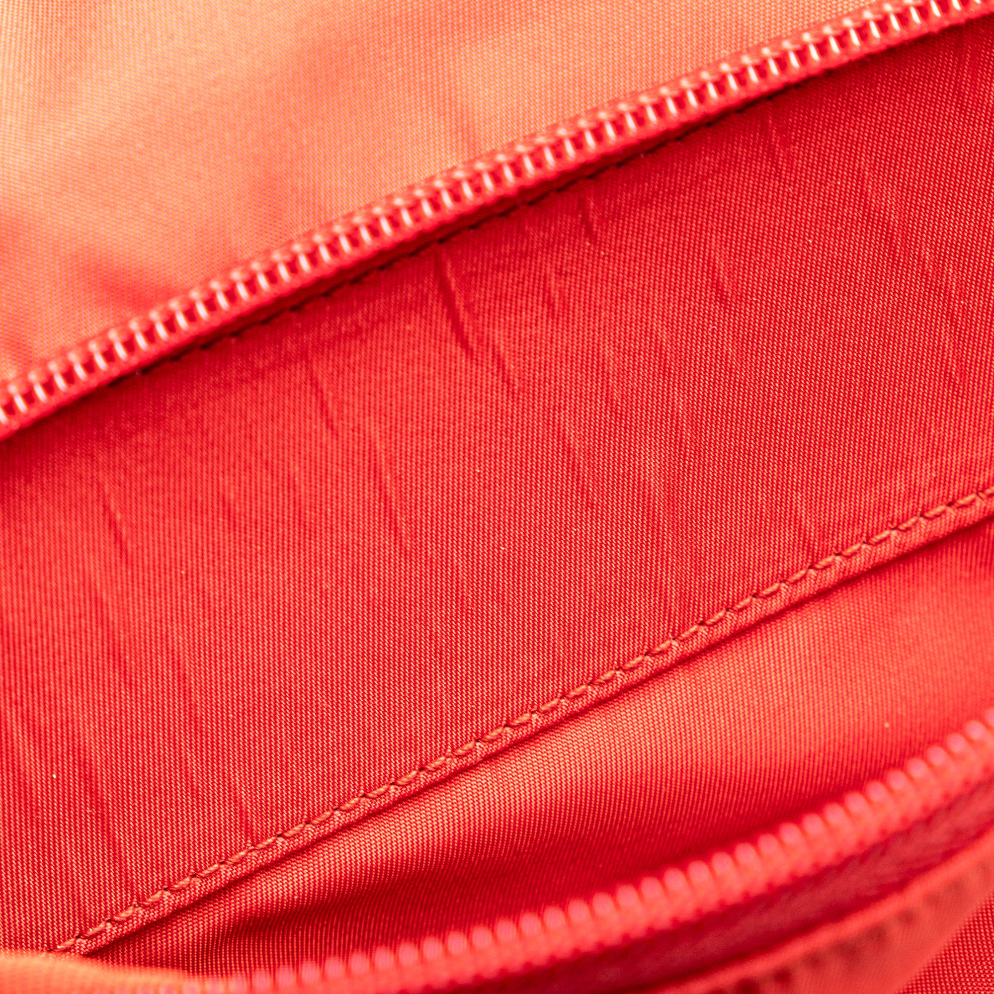 Prada | Pre-Owned Tessuto Zip Buckle Messenger Bag | Red - Image 8