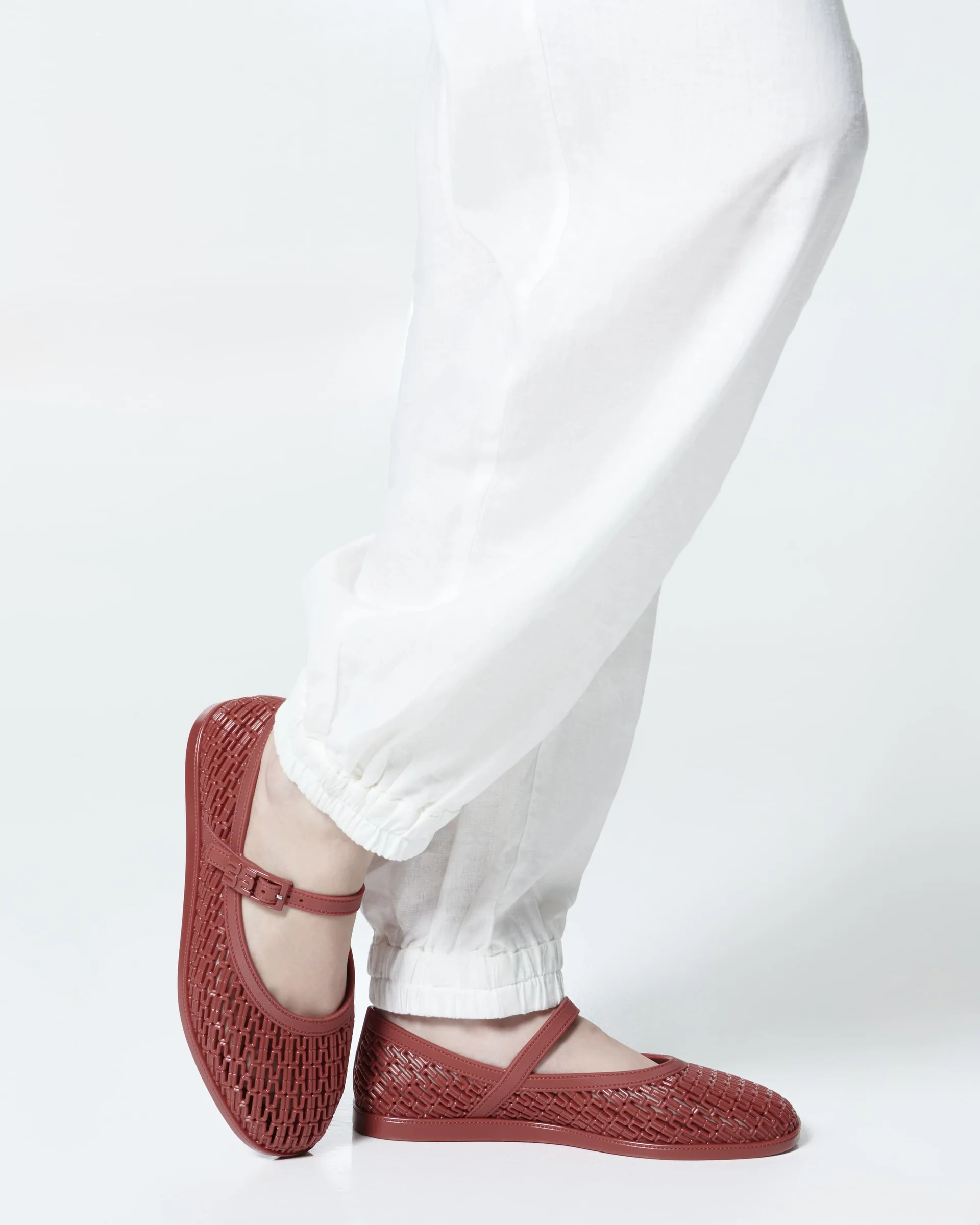 Melissa Harper | Red - Image 12