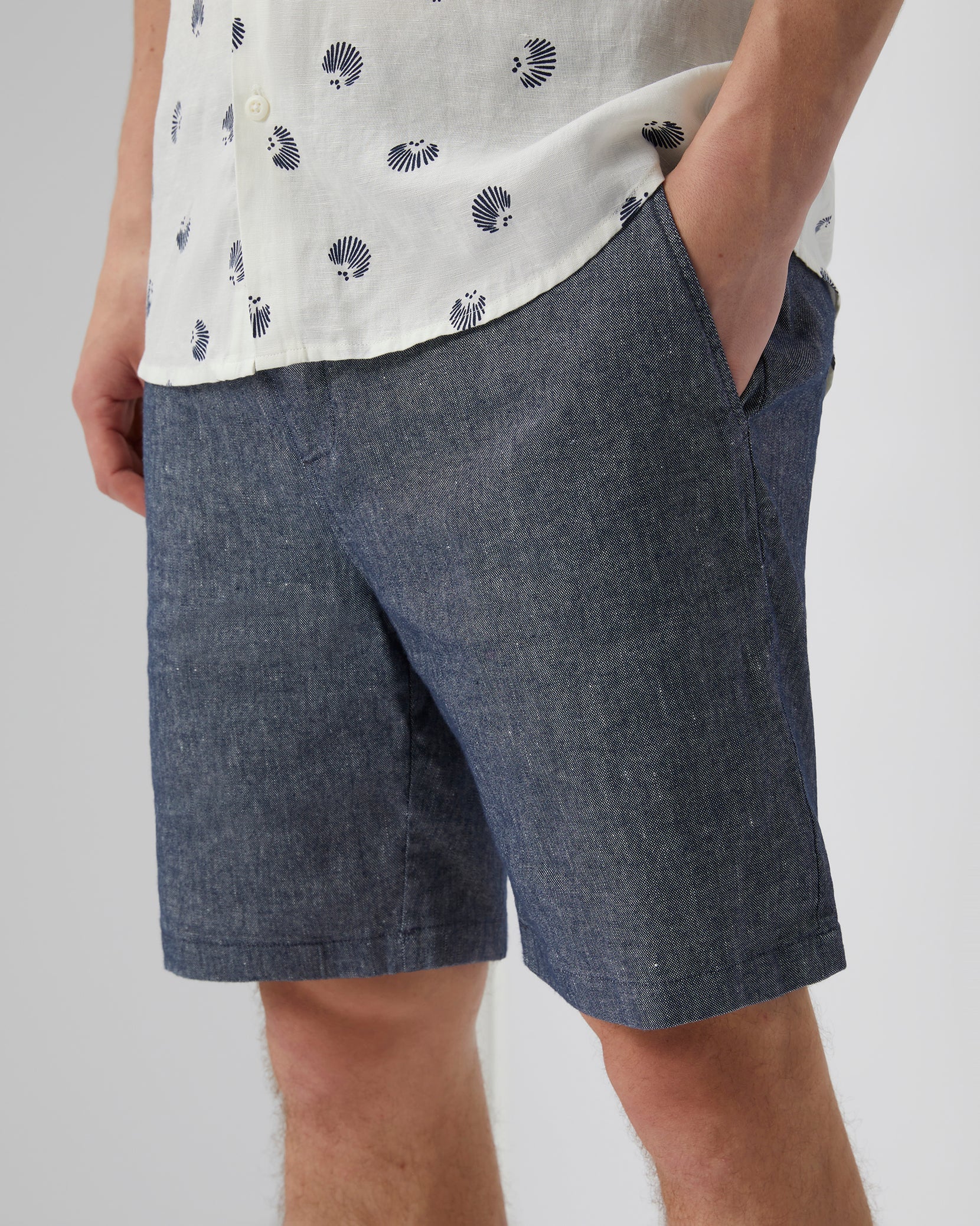 Mens | Stretch Canvas Traveler Short | Deep Navy - Image 4