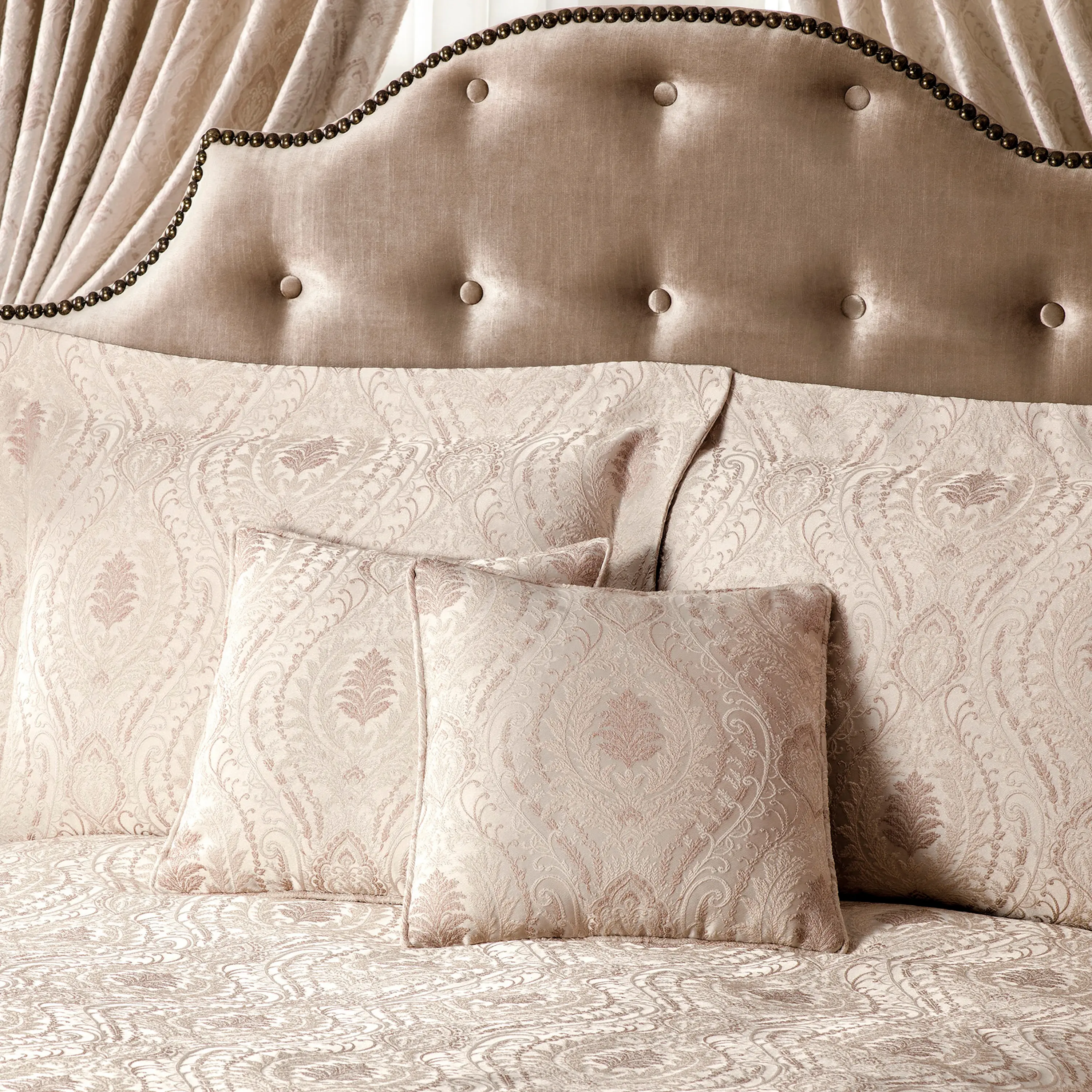 Decorative Pillow - Bellagio | Ivory/Beige | 16" x 16"