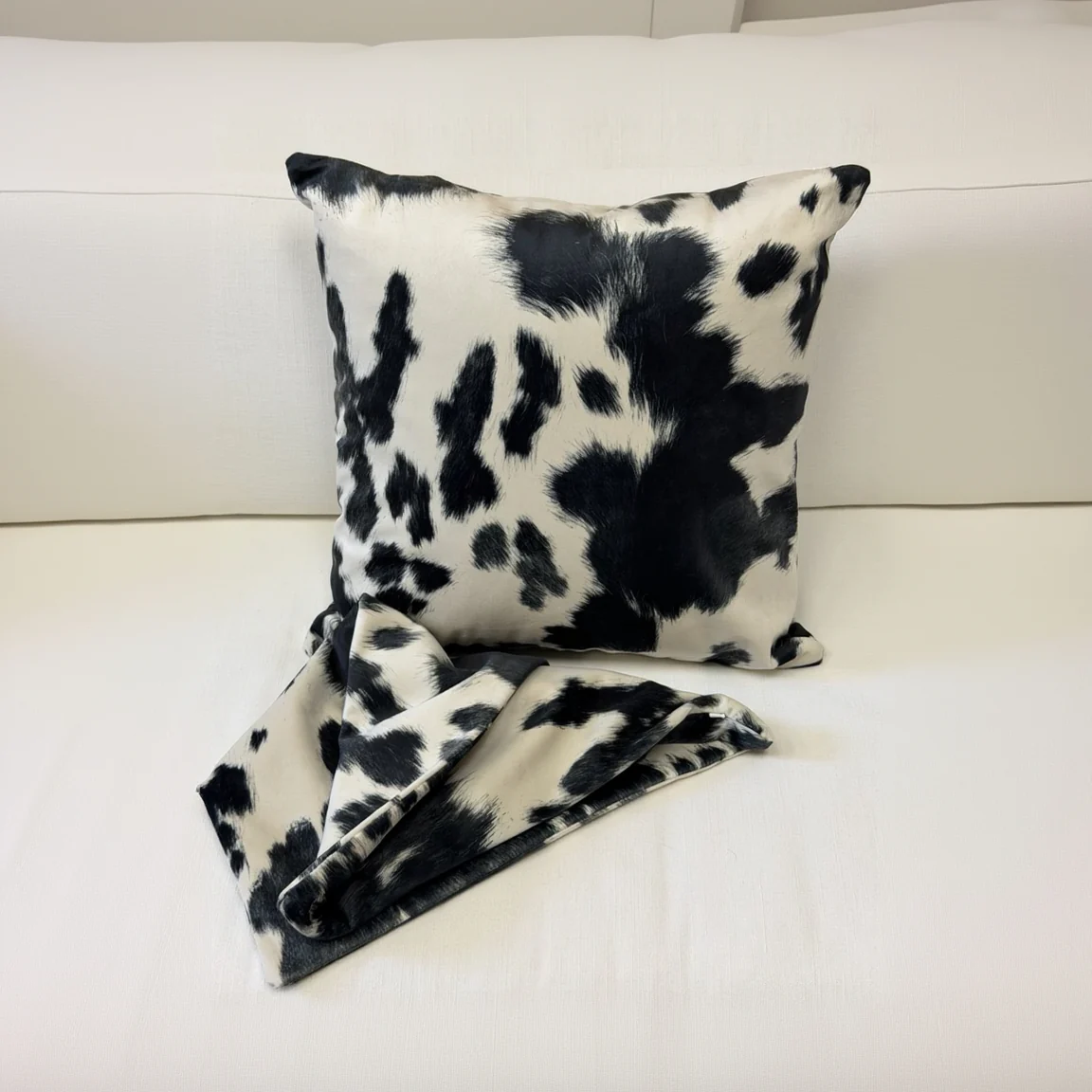 Decorative Pillow-Case | Zebra | 20" x 20"