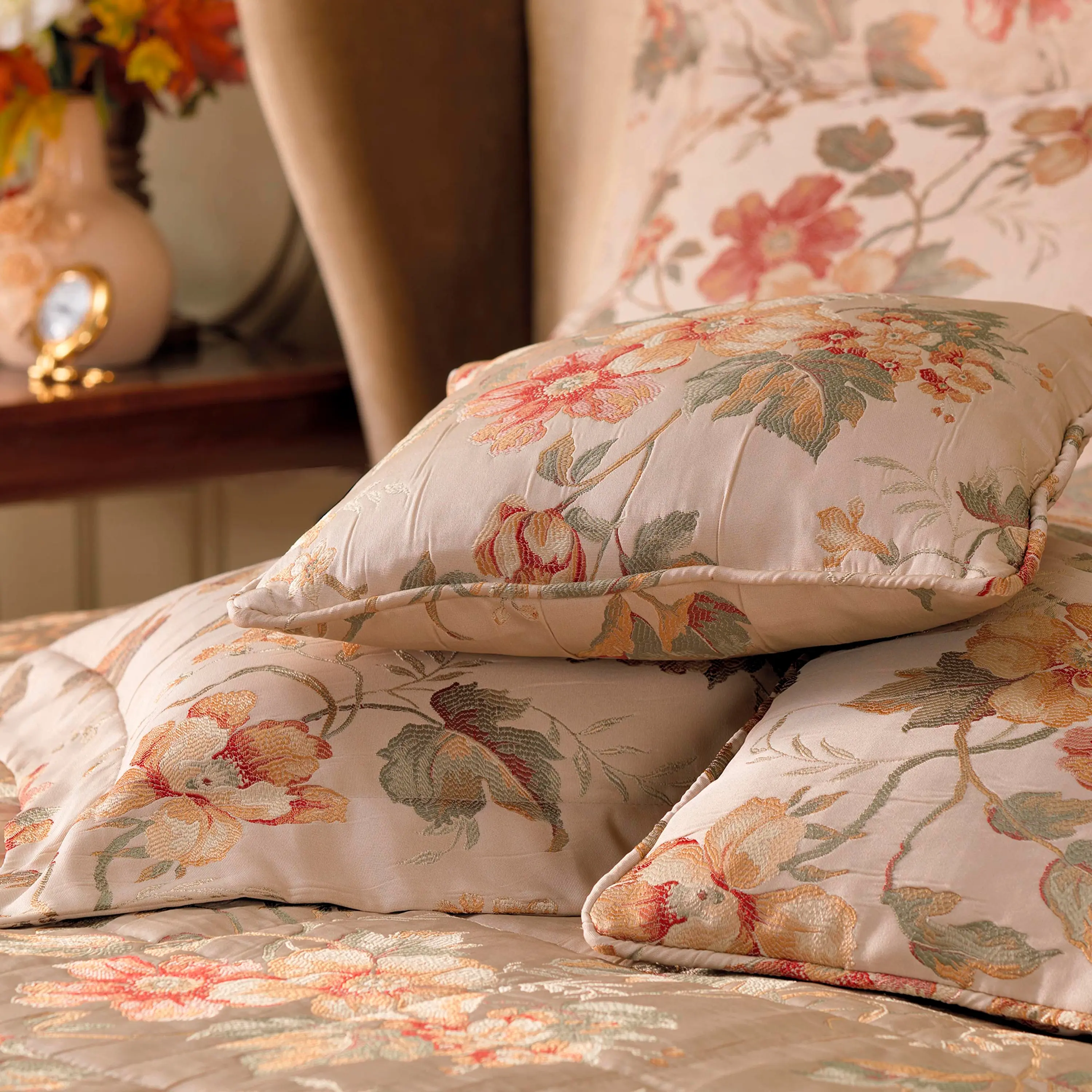 Decorative Pillow - Mirabel | Beige/Red/Green | 16" x 16"