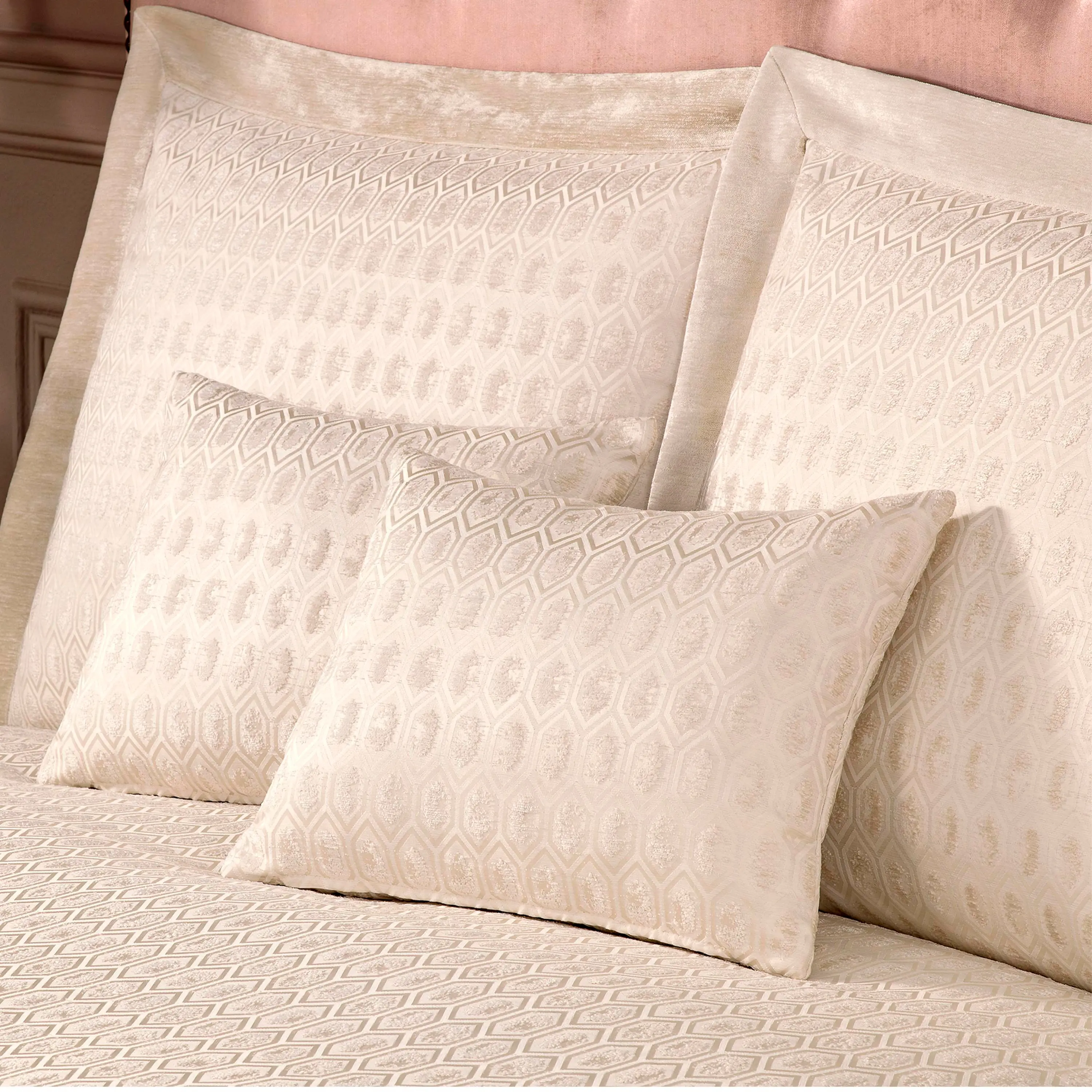 Decorative Pillowcase - Virginia | Creamy Ecru | 20" x 28"
