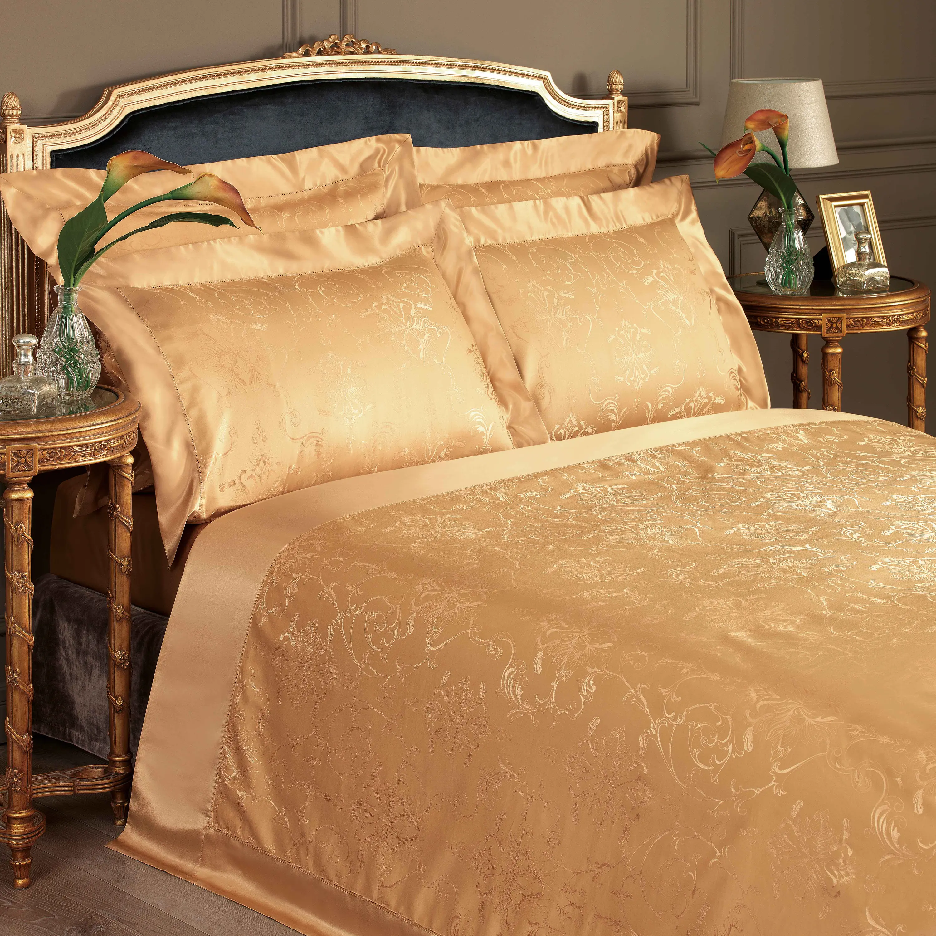 Duvet Cover - Baroque | Golden | Full - Image 4