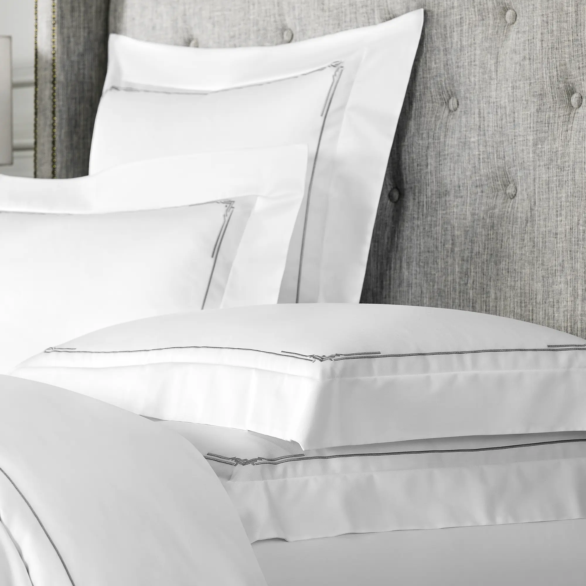 Duvet Cover - Jasper | White/Grey | Queen - Image 3