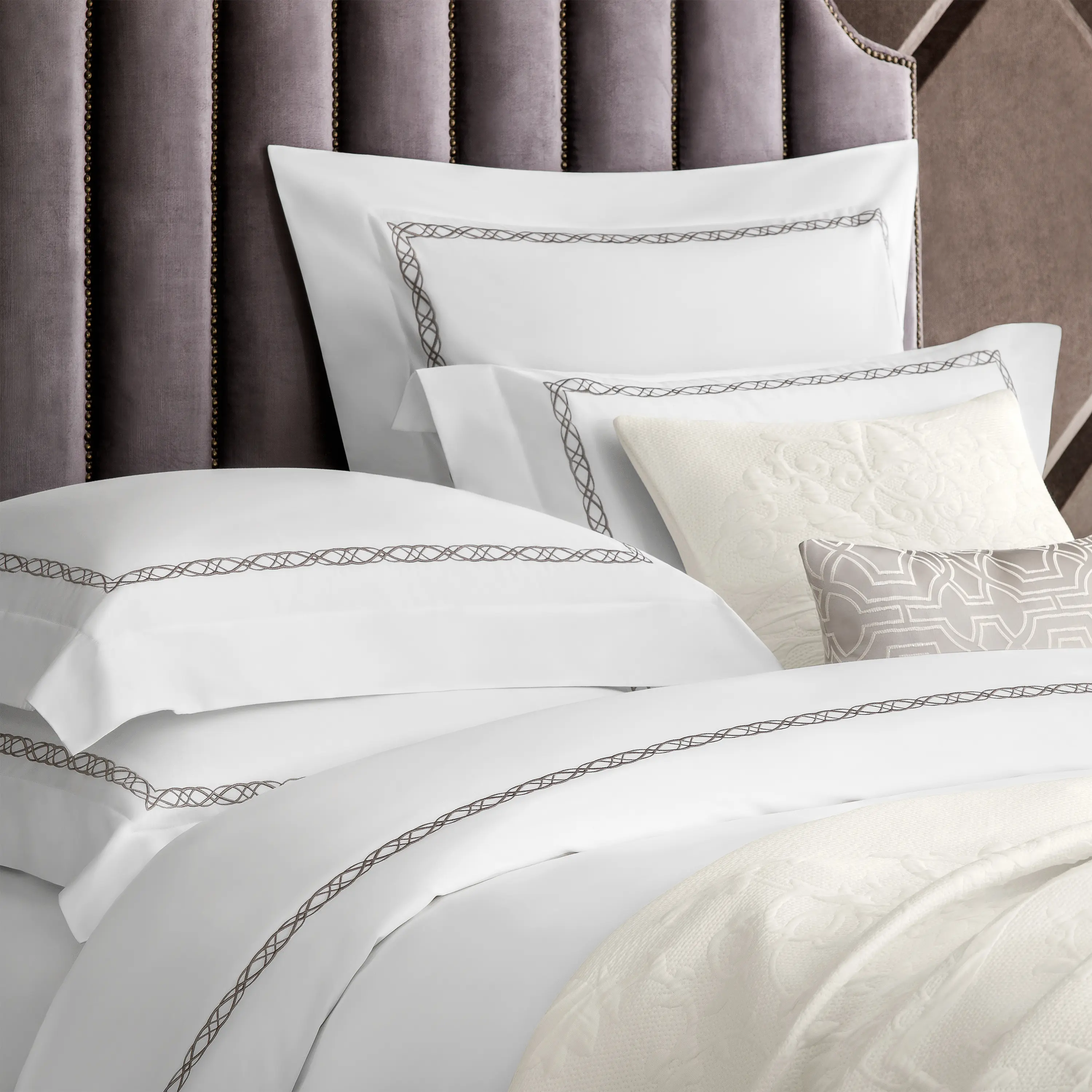 Duvet Cover - Mia | White/Brown | King - Image 3