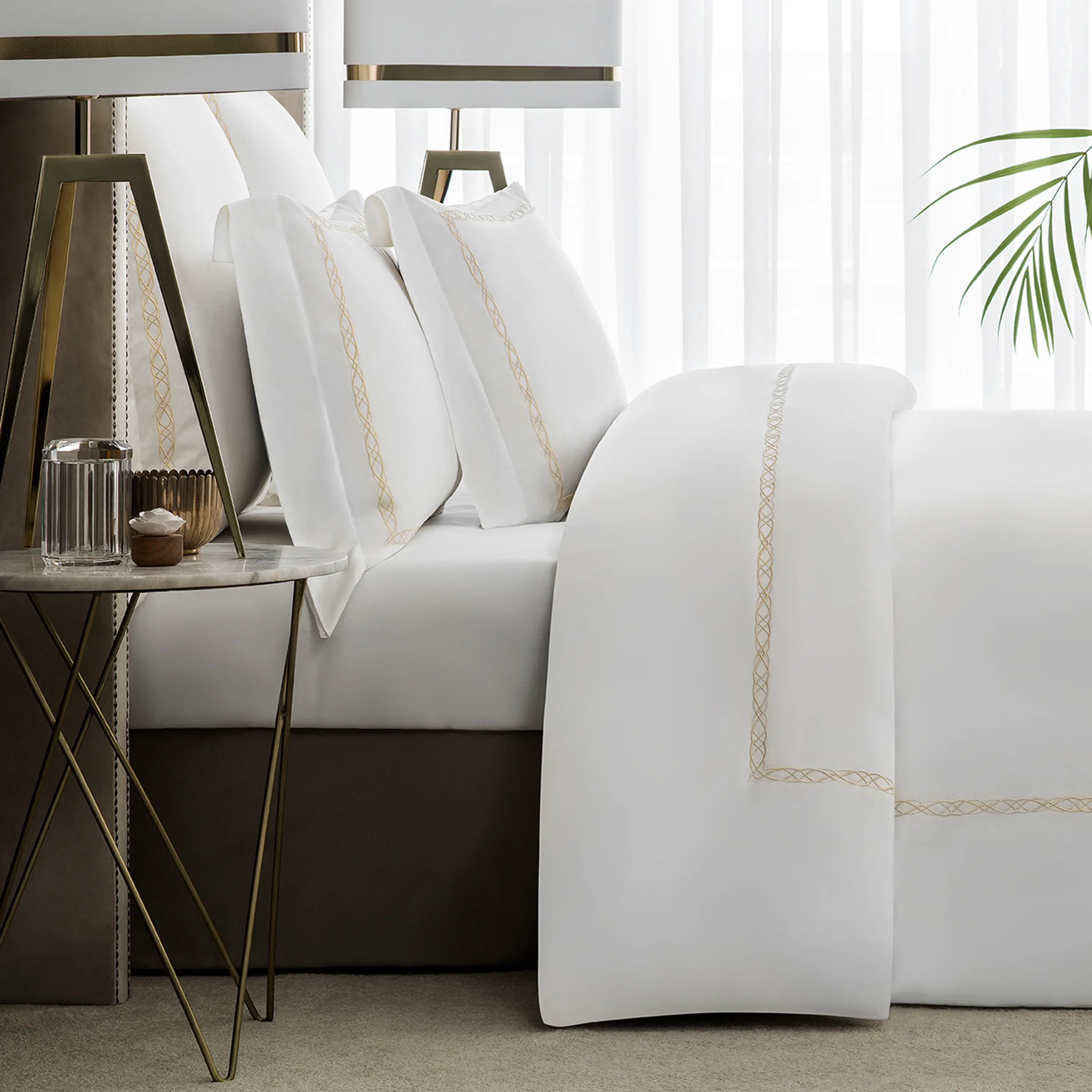 Duvet Cover - Mia | White/Gold | Super King - Image 4