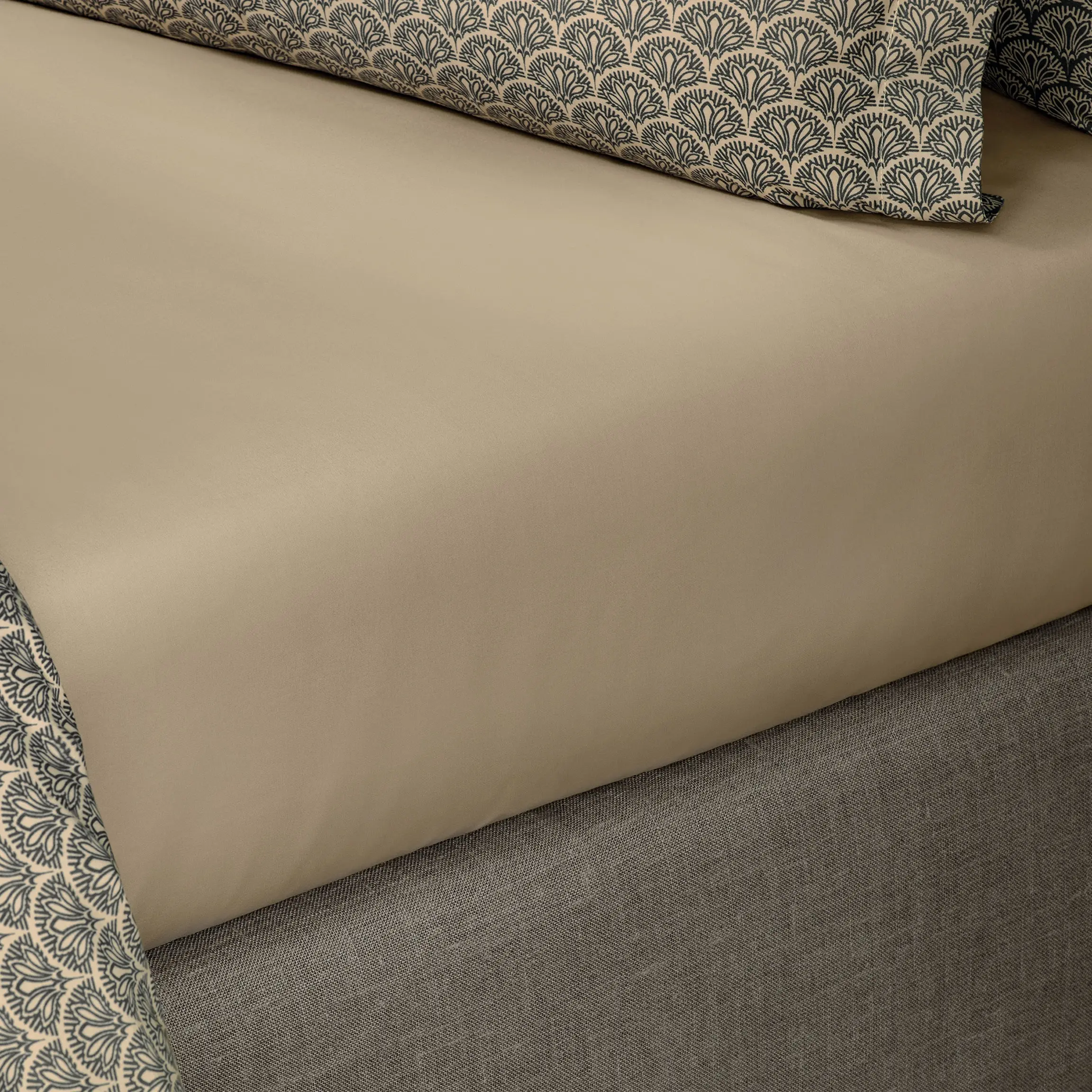 Flat Sheet - Art Deco | Beige | Queen