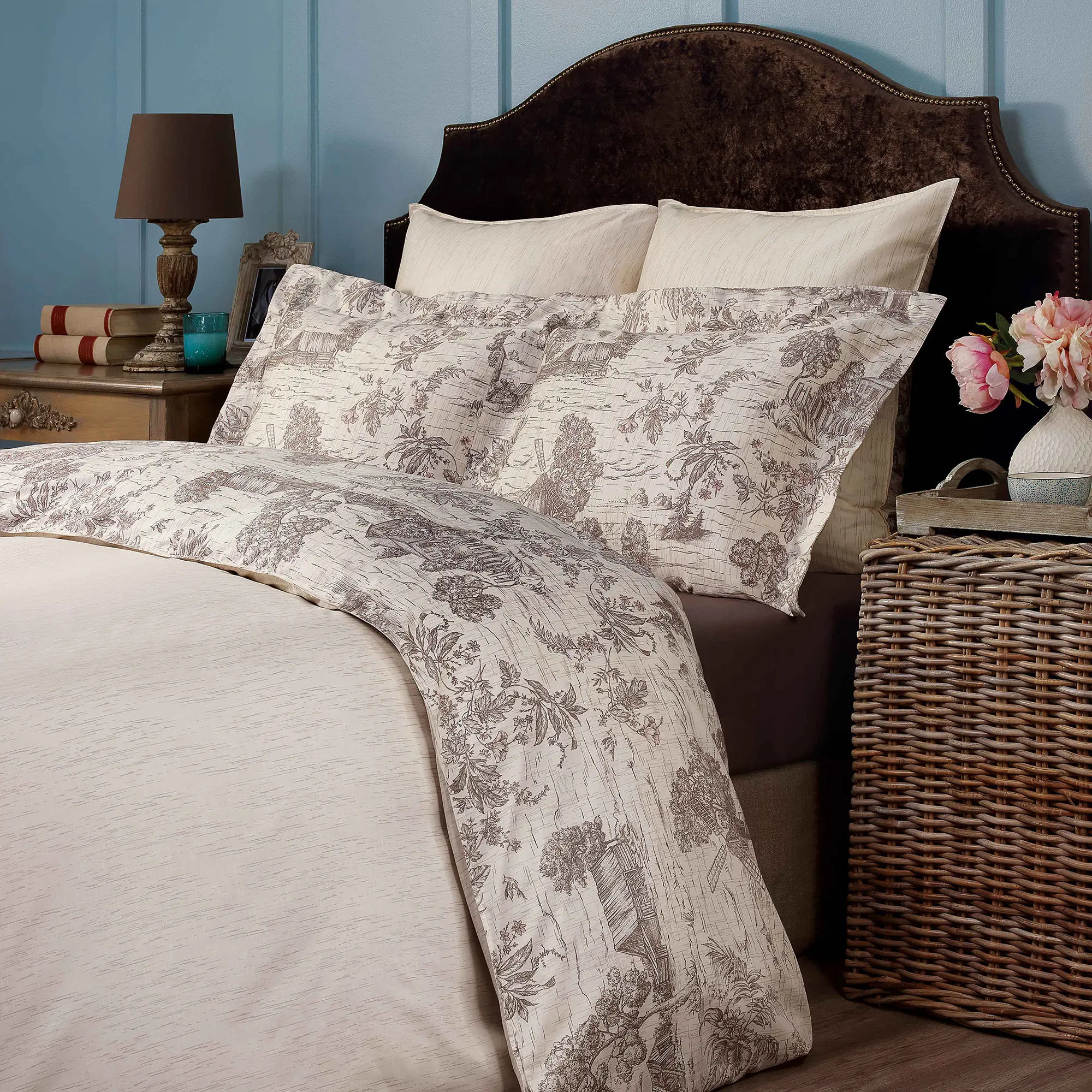 Flat Sheet - Chateau | Creamy Ecru | Queen - Image 4